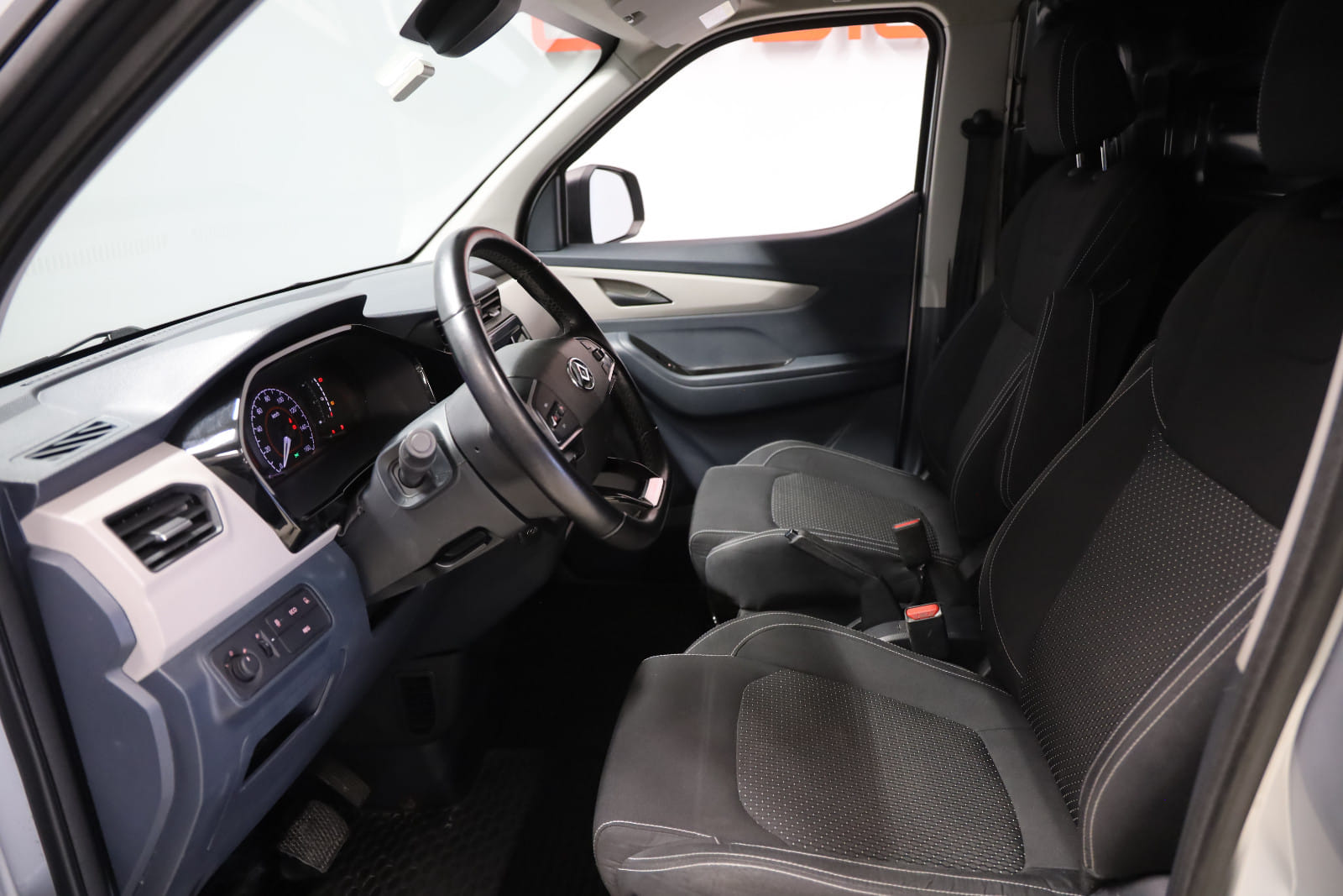 Maxus eDeliver 3 med GPS
