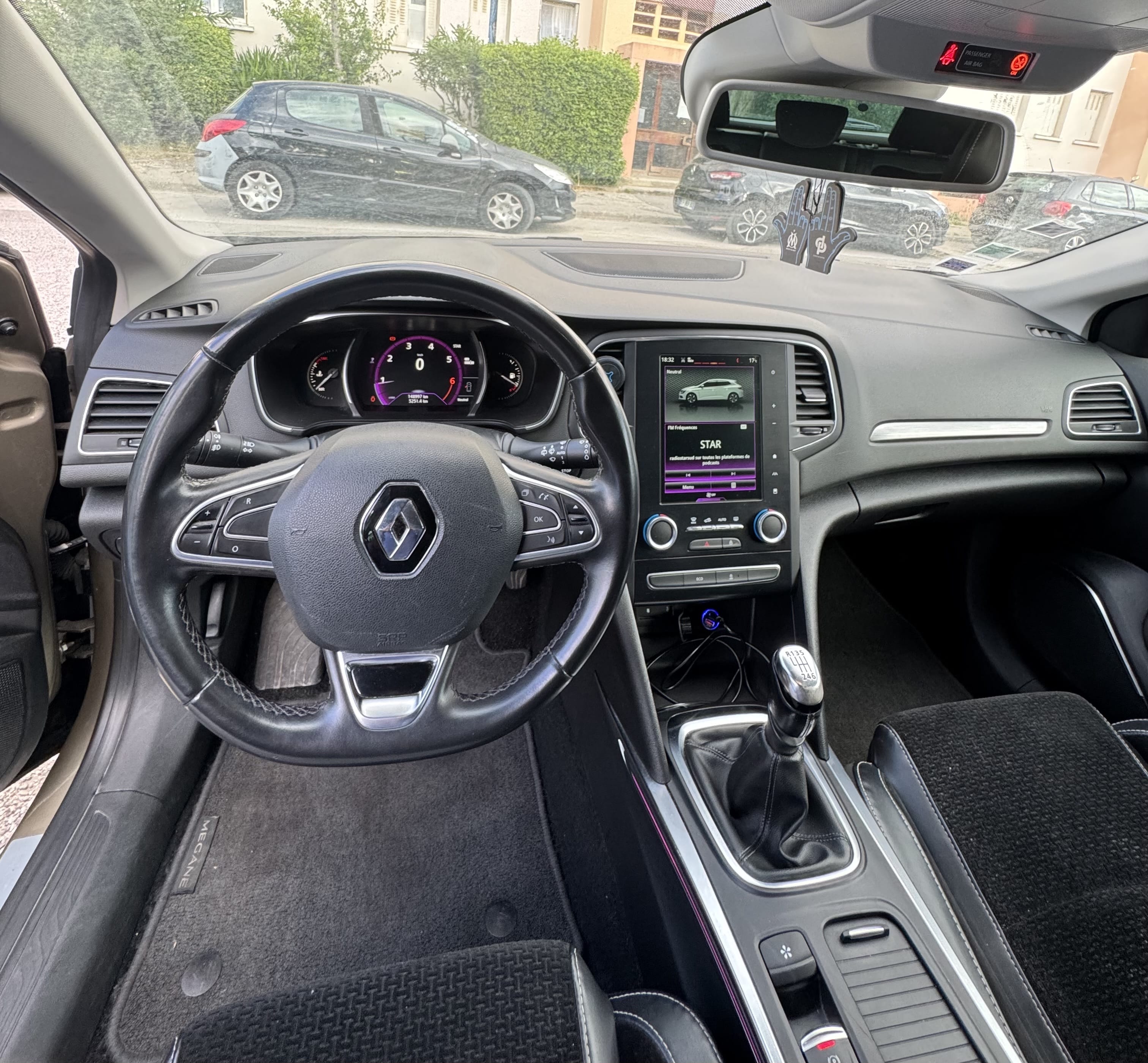 Renault Mégane met Autostoel baby
