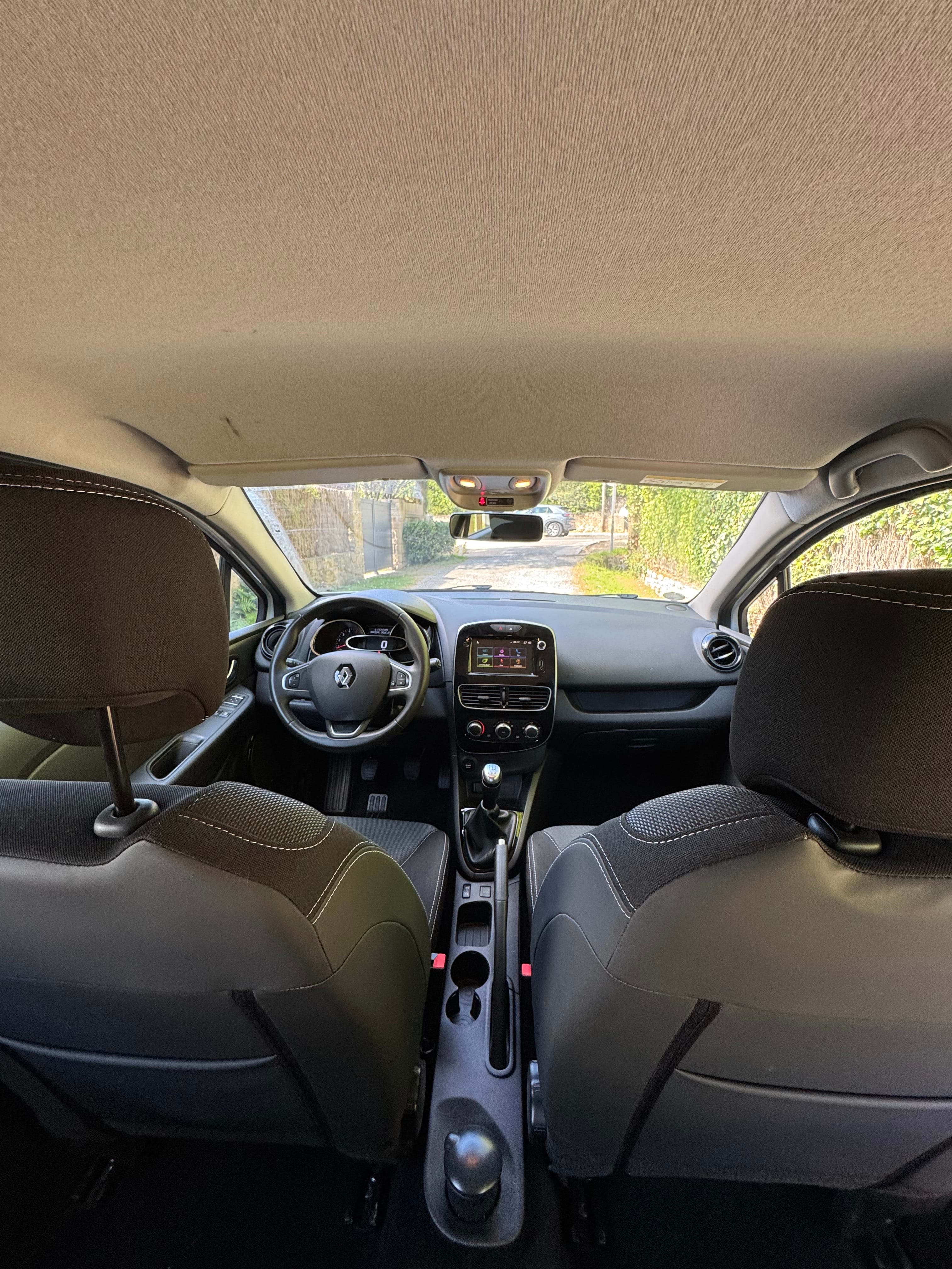 Renault Clio 1.5 dci avec GPS