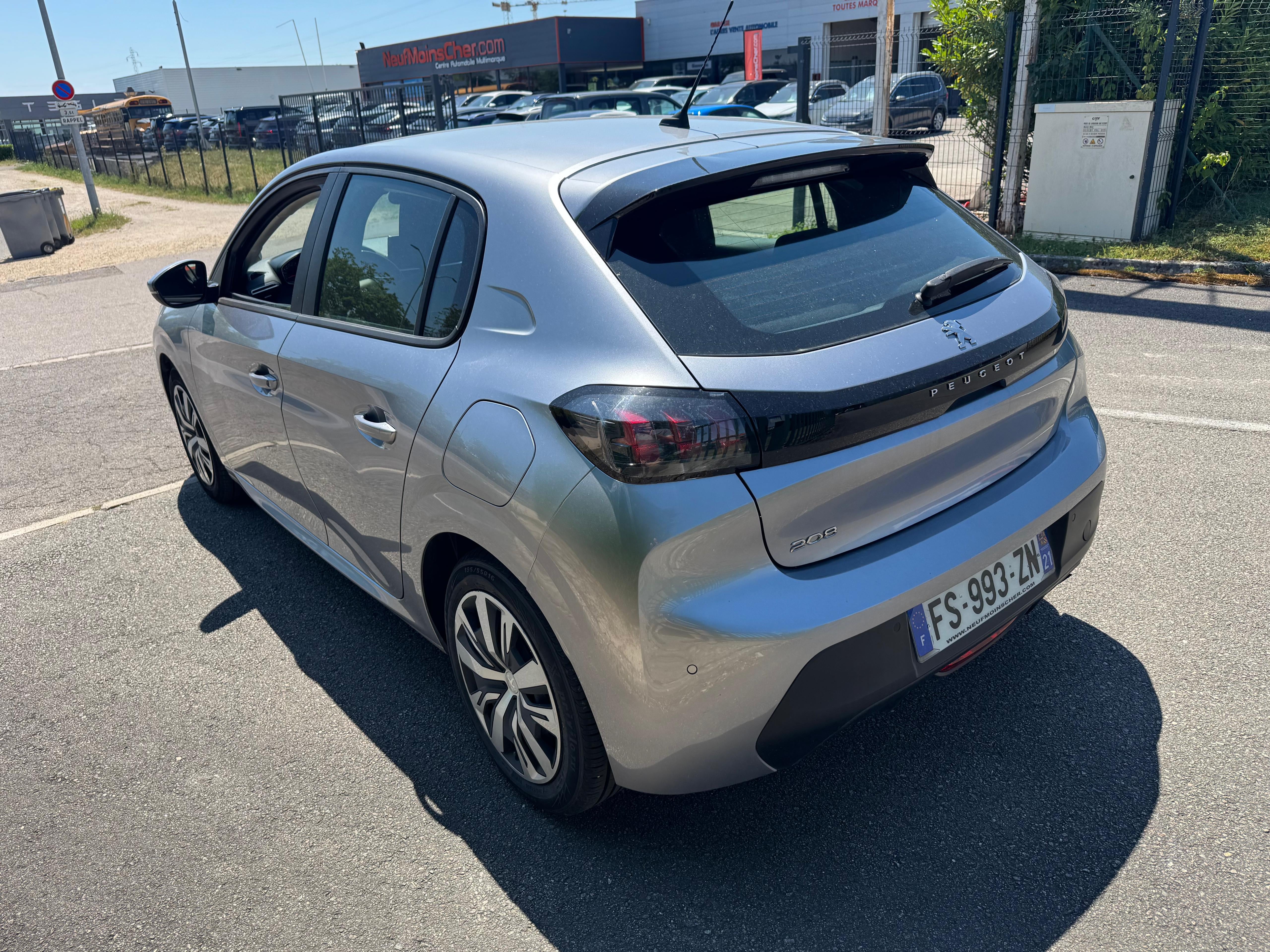 Peugeot 208 avec Régulateur de vitesse