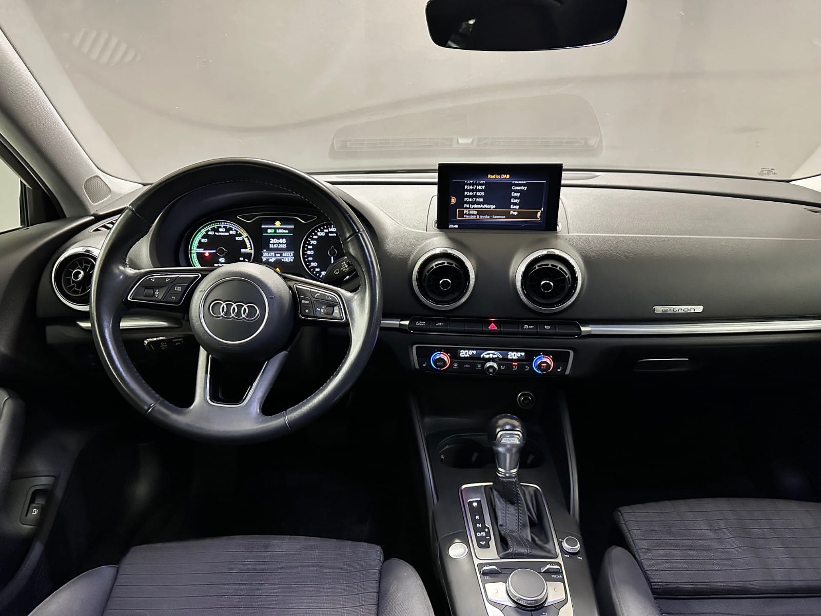 Audi A3 Sportback e-tron 1.4T Premium avec Audio Bluetooth