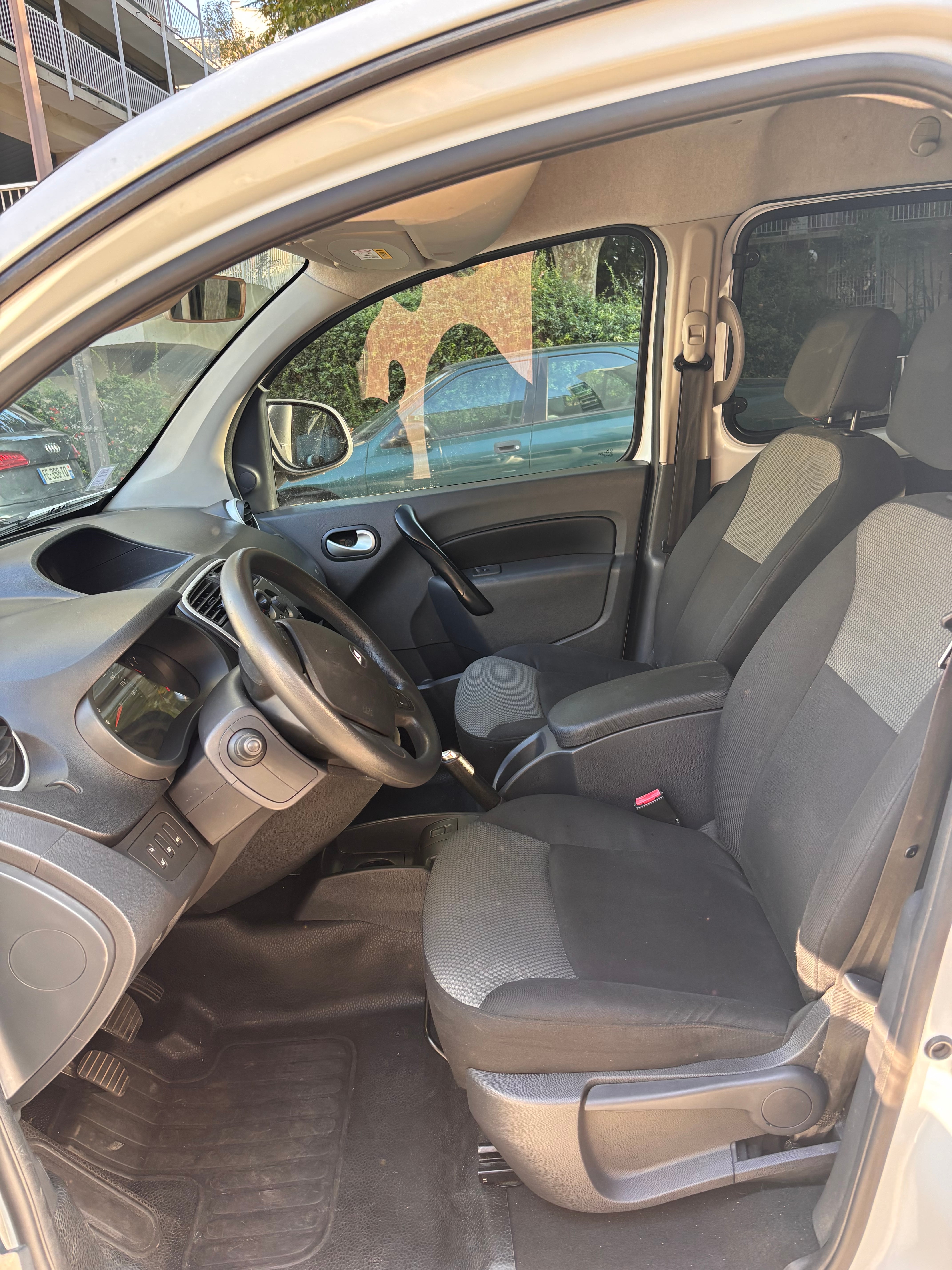 Renault Kangoo Diesel avec Climatisation