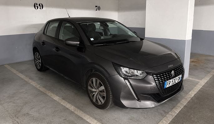 Peugeot 208 avec Climatisation