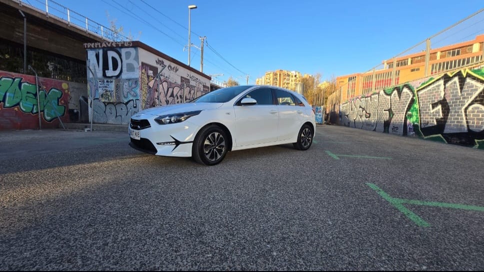 Kia Cee'd con Aire acondicionado