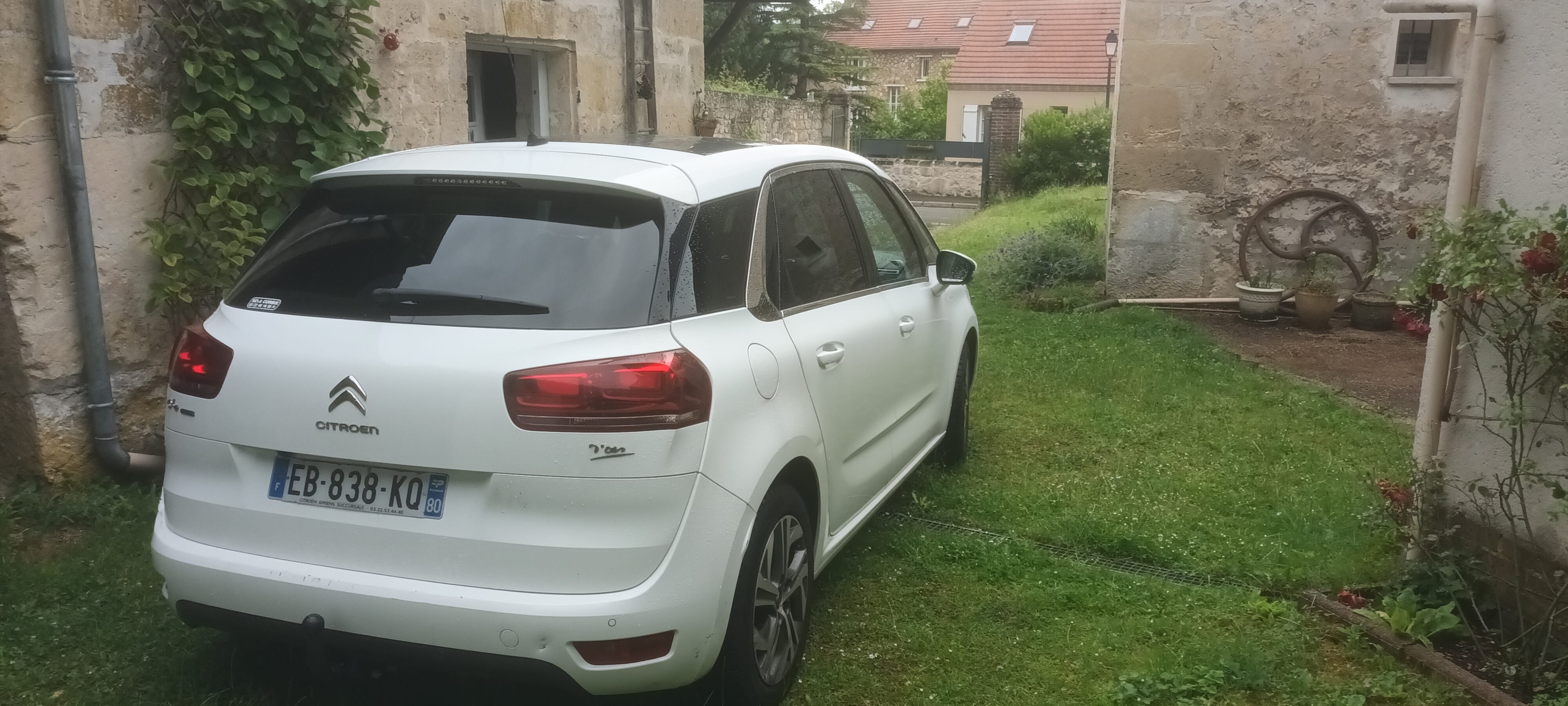 Citroen C4 Picasso avec GPS