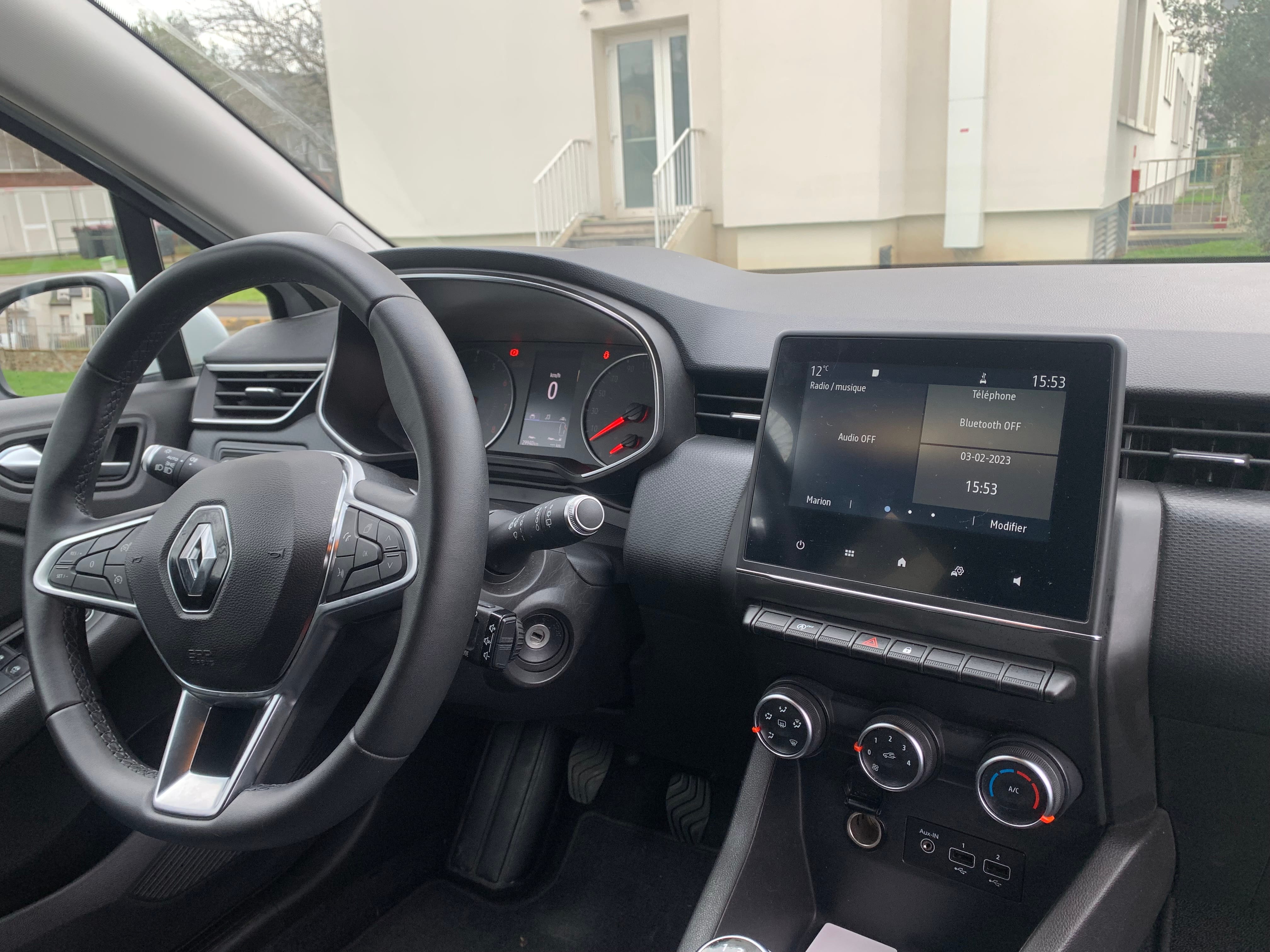 Renault Clio with Cruise control