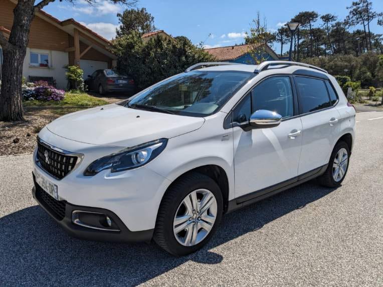 Peugeot 2008, 2018, Essence 95, Automatik