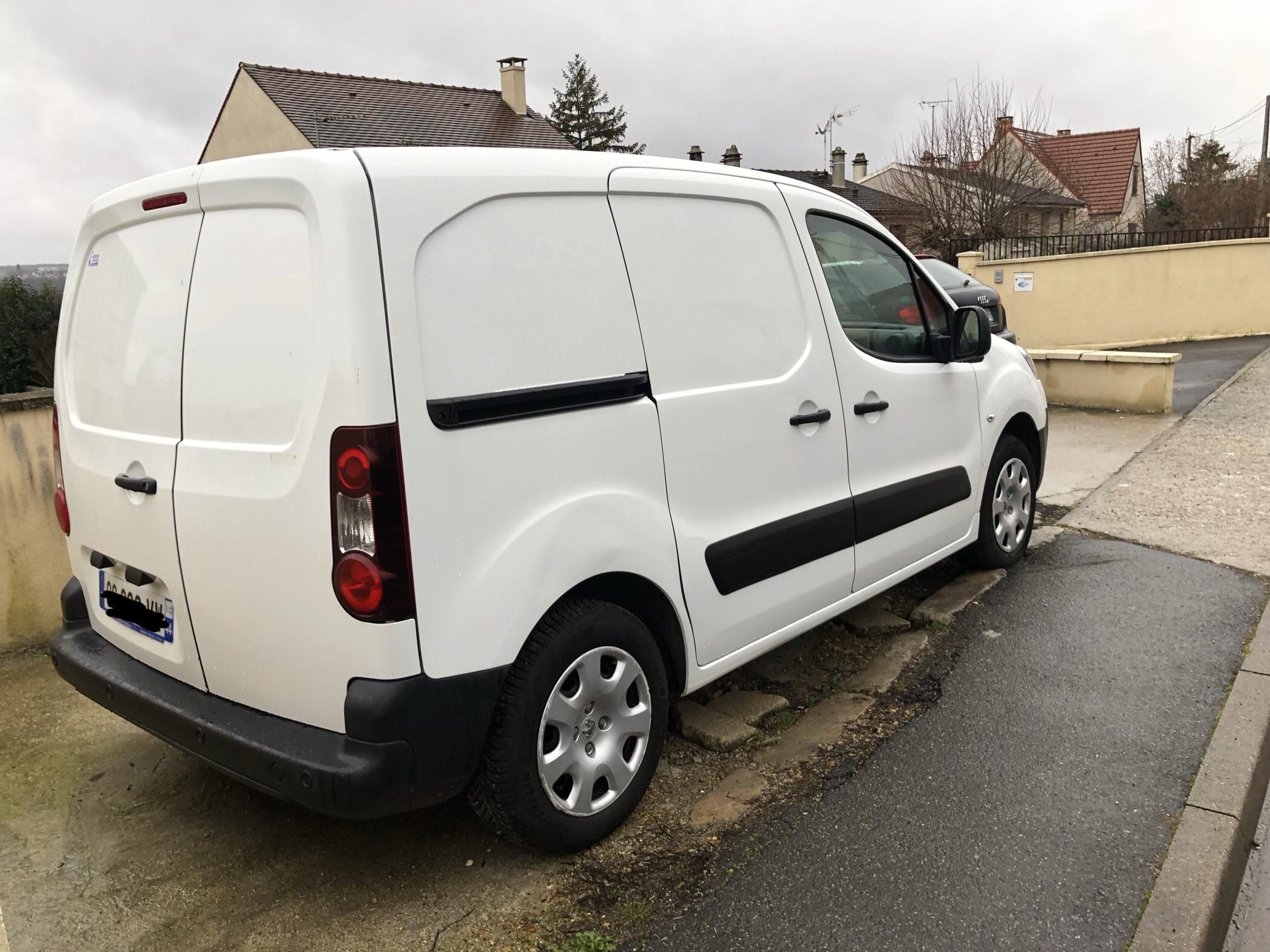 Peugeot Partner  120 L1 1.6 E-HDI 90