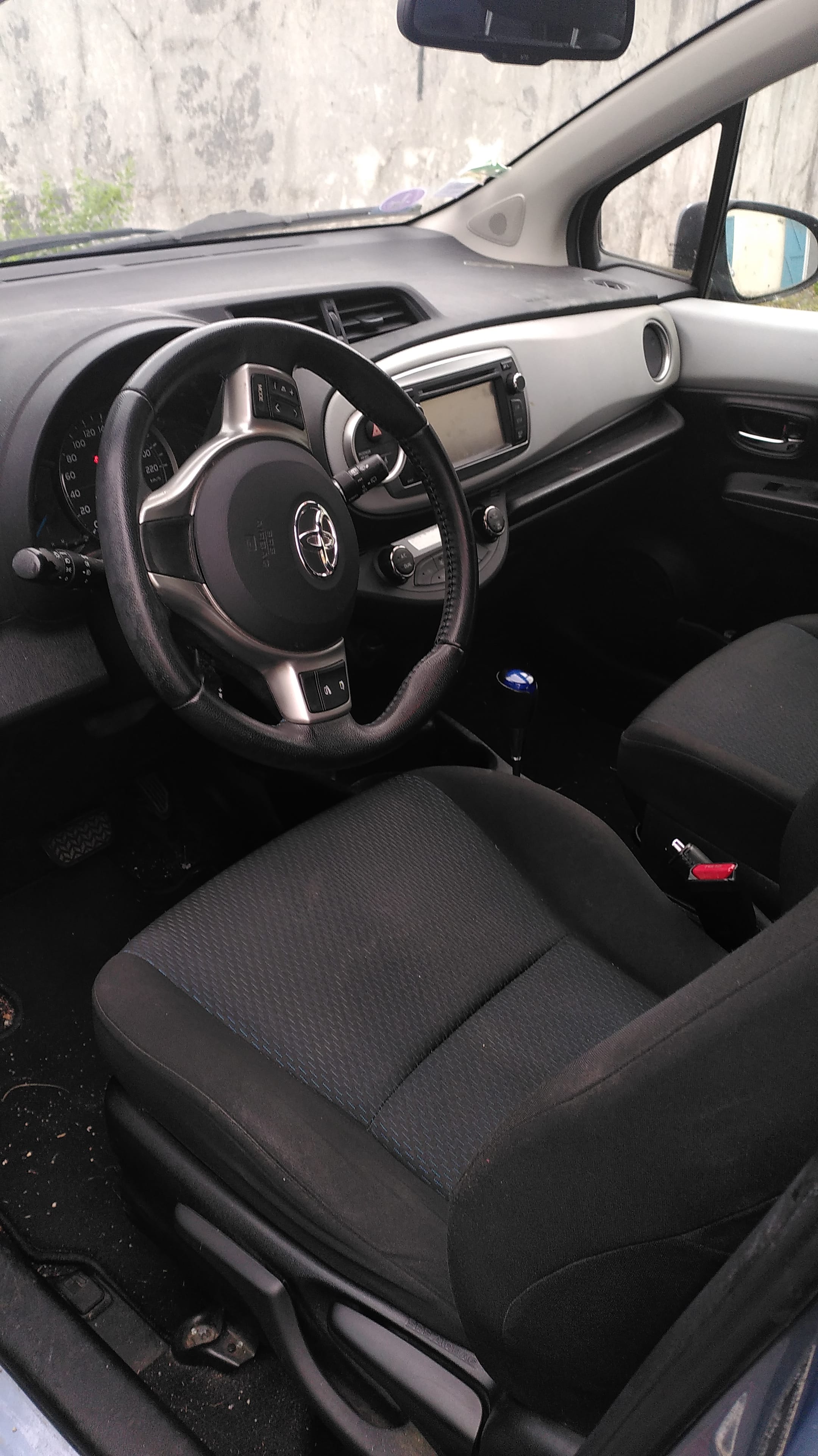 Toyota Yaris Hybride, 2012, Essence 95, automatique