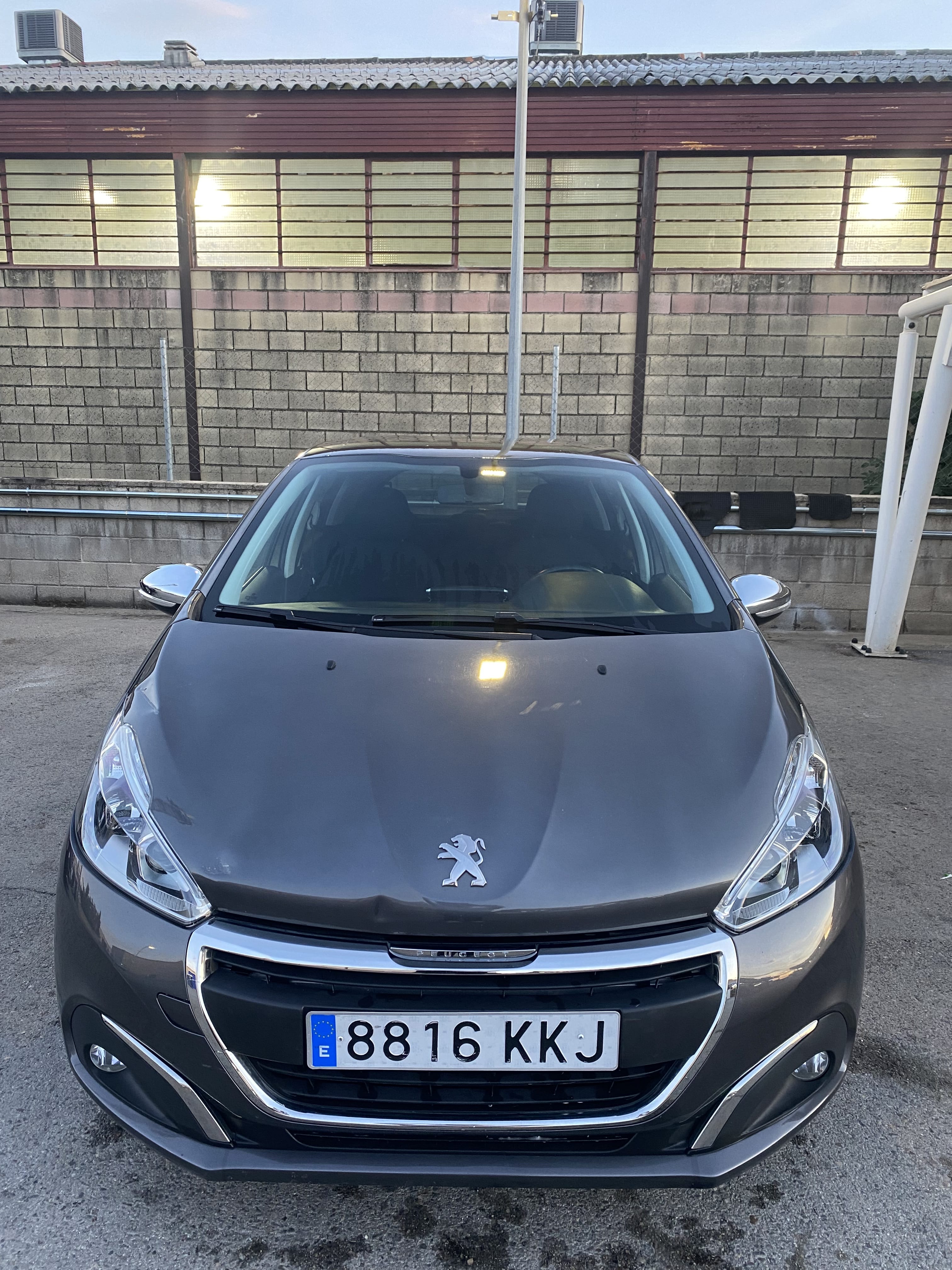 Peugeot 208 con Apple CarPlay