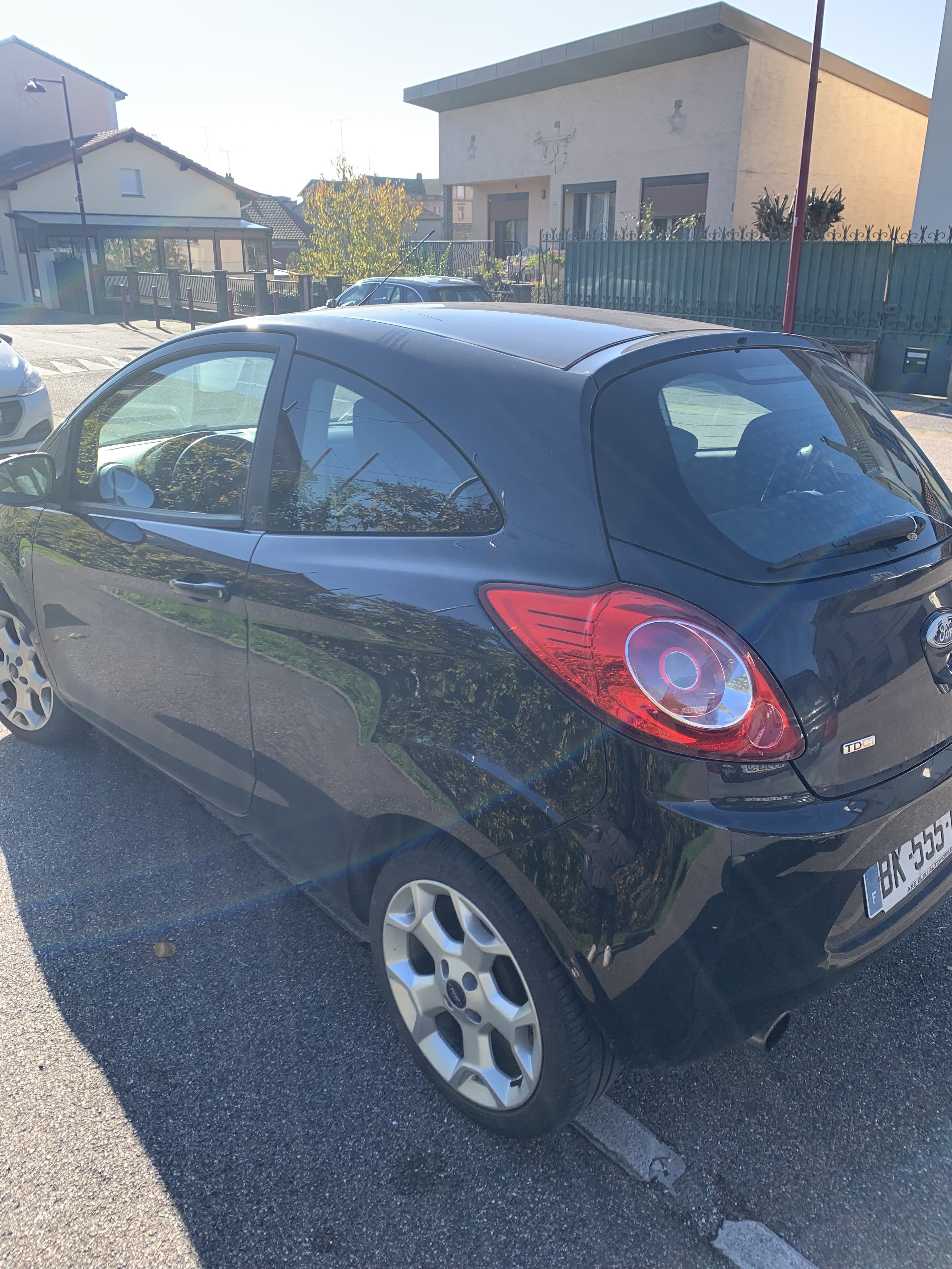 Ford Ka Cabrio avec Régulateur de vitesse