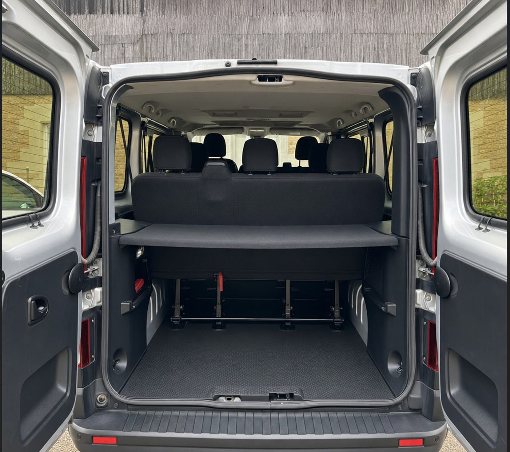 Opel Vivaro Combi avec Régulateur de vitesse