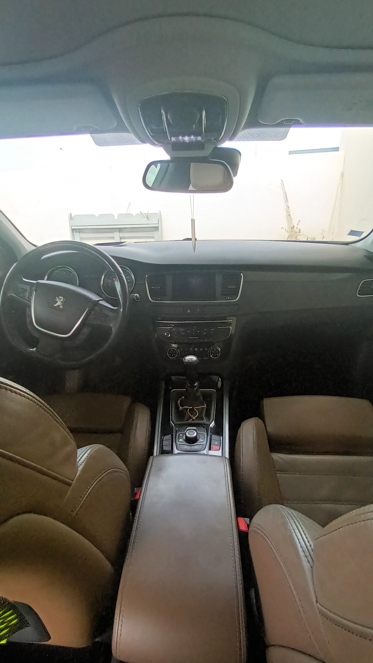 Peugeot 508 SW 2.0 HDI 163 CV avec GPS