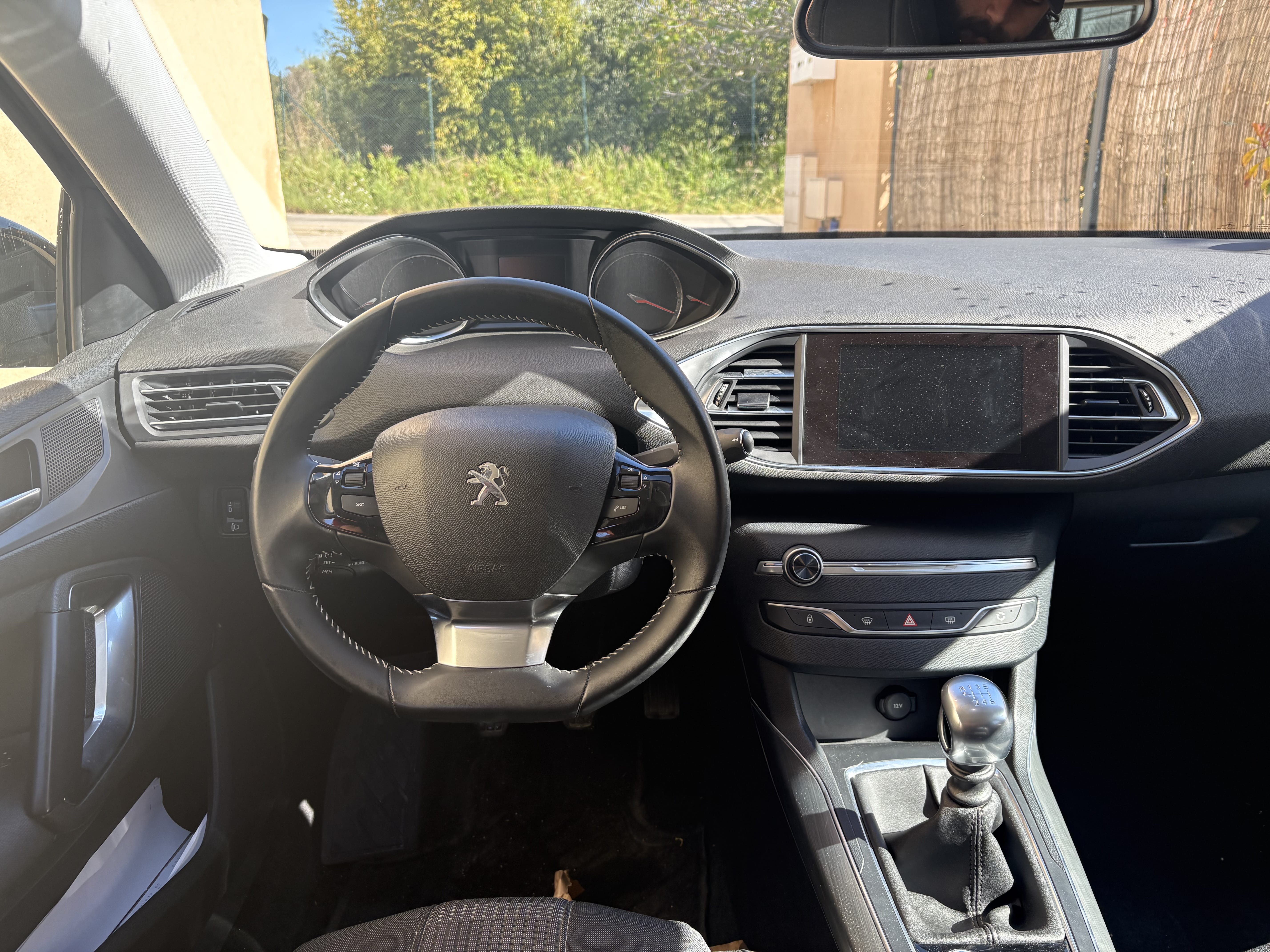 Peugeot 308 avec GPS