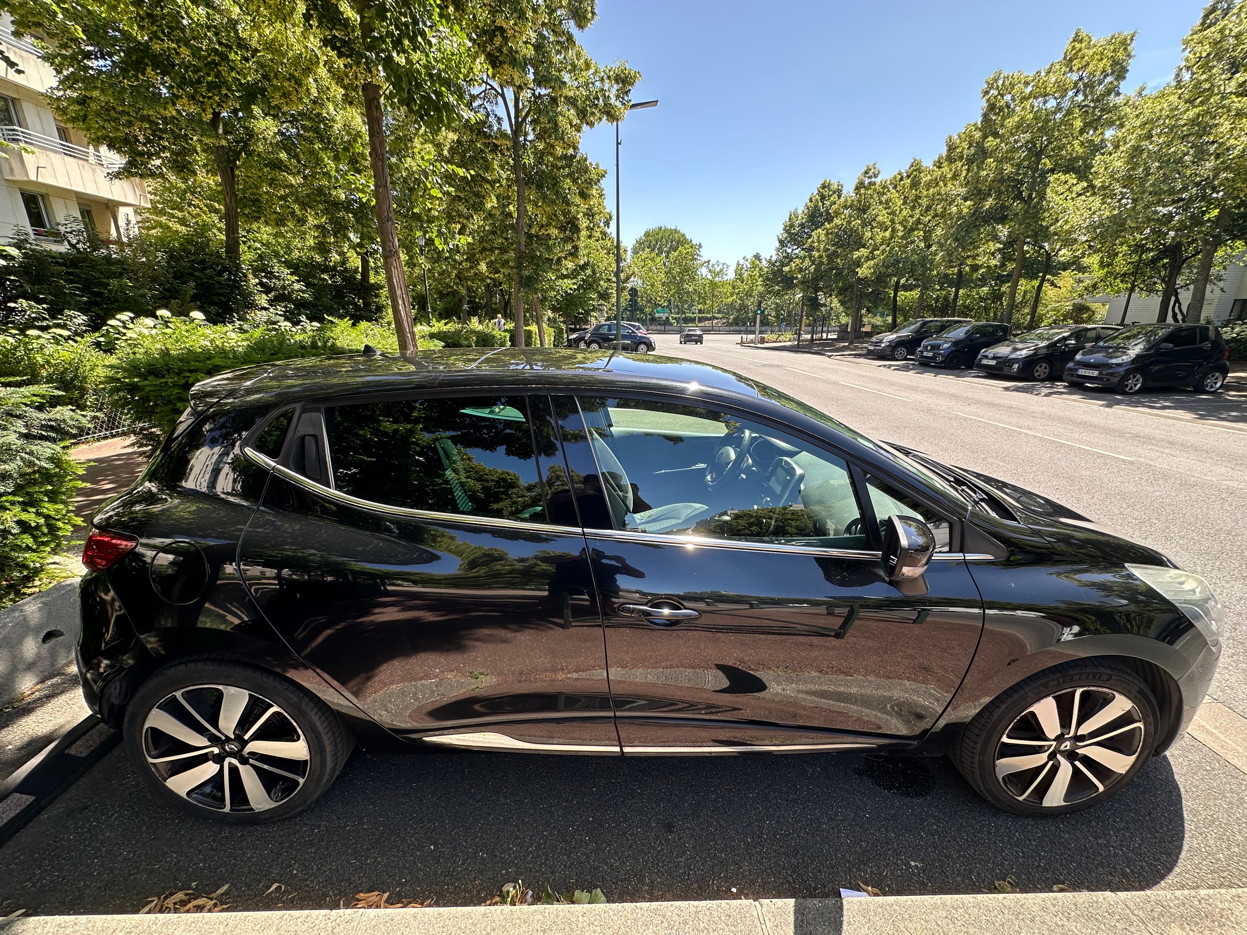 Renault Clio avec Climatisation