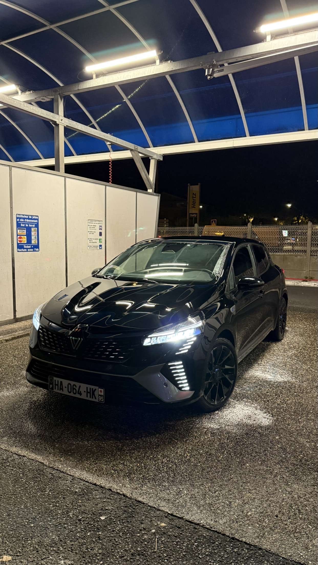 Renault Clio E-tech, 2024, Diesel / Électrique (hybride), automatique