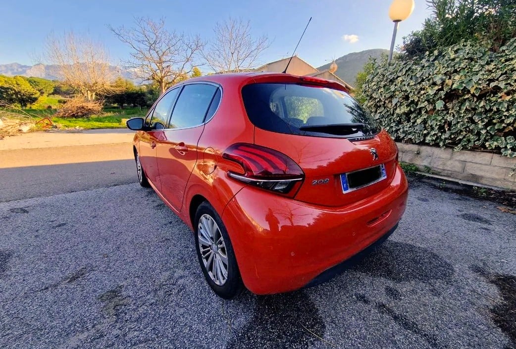Peugeot 208 avec Climatisation
