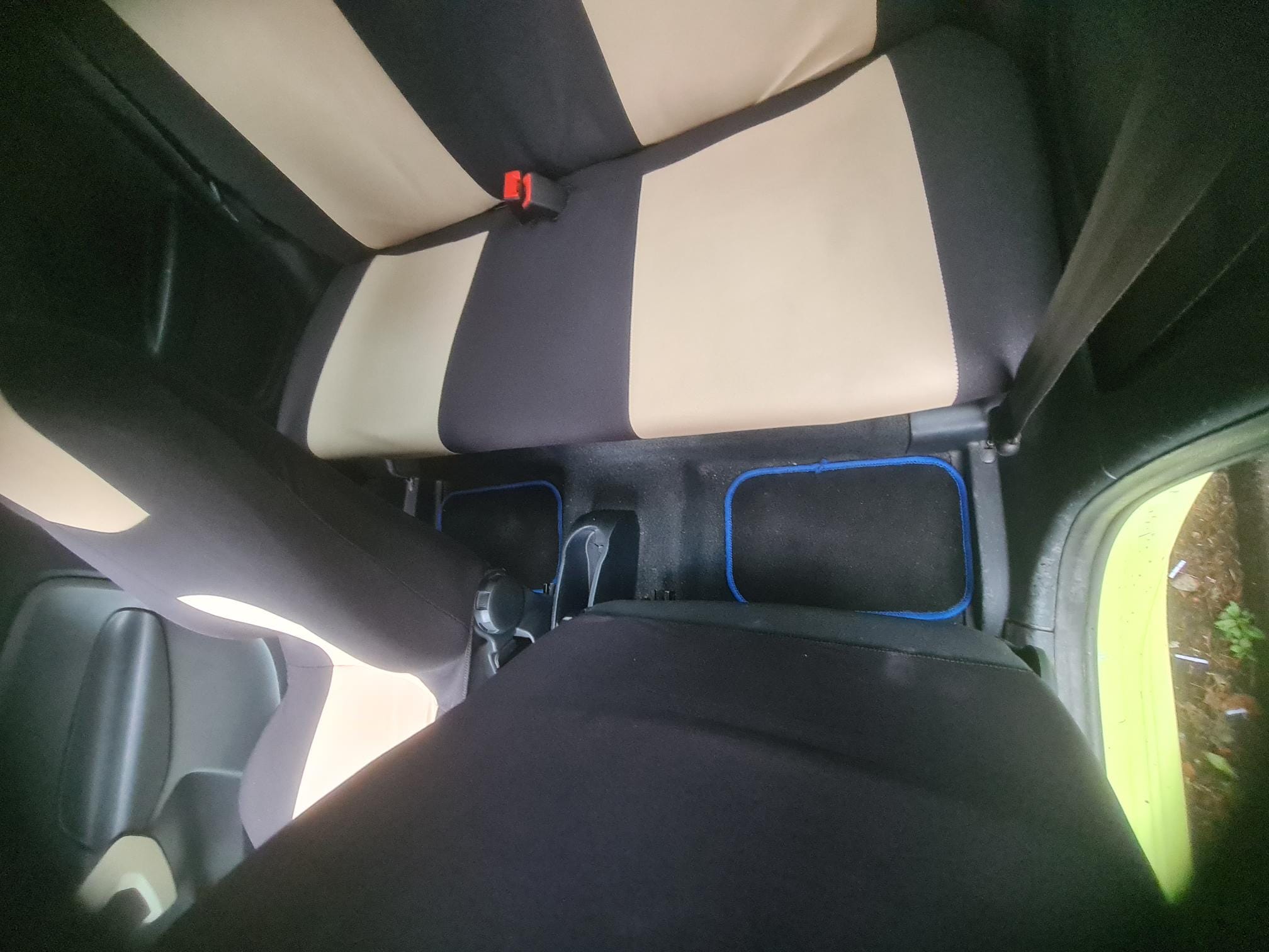 Ford Ka avec Autoradio