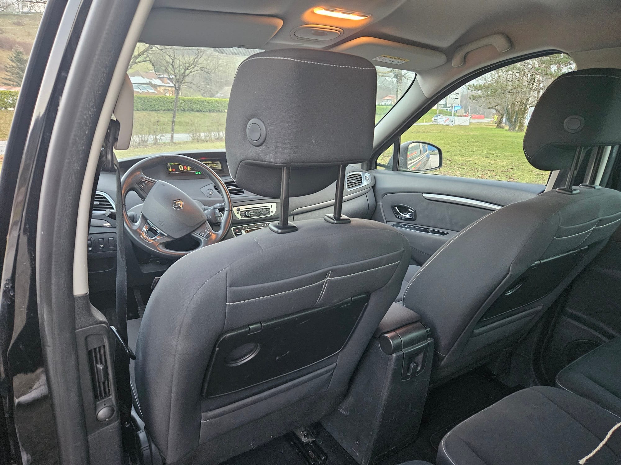 Renault Scenic 1.5 DCI avec Entrée audio / iPod