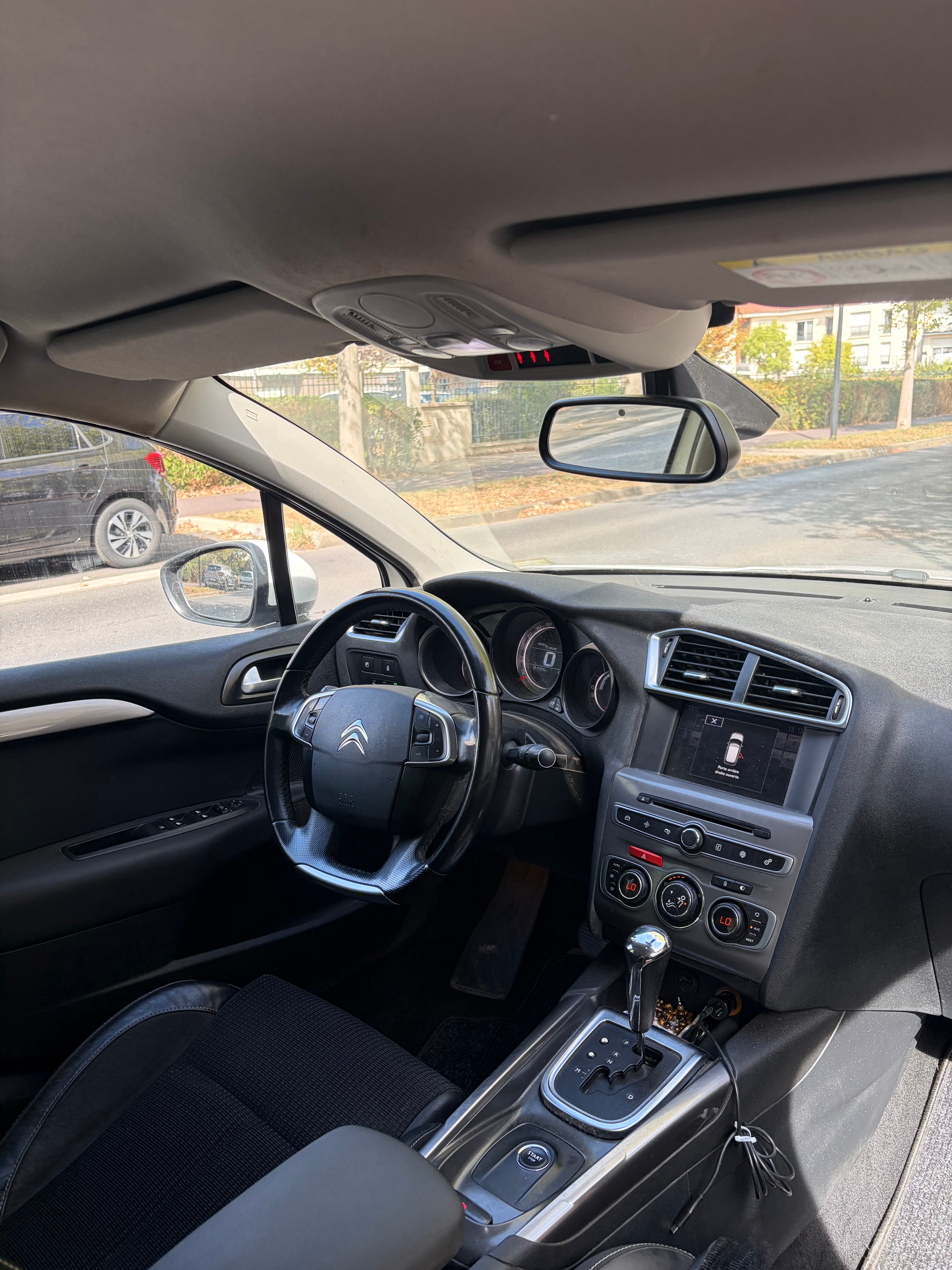 Citroen C4 avec GPS