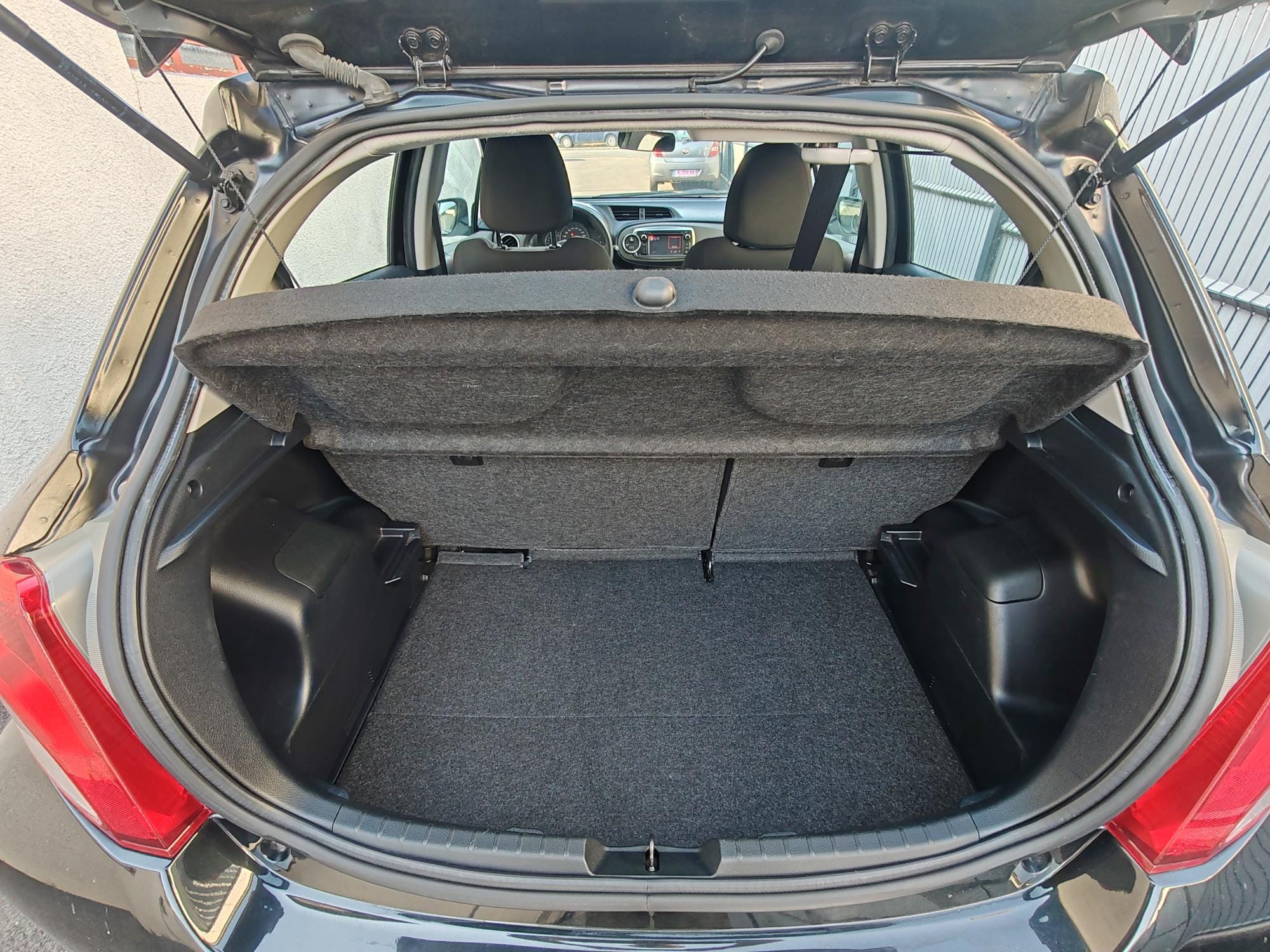 Toyota Yaris 1.33 VVT-I