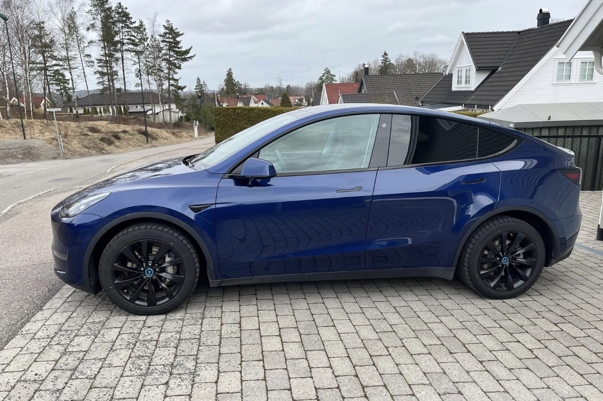 Tesla Model Y Long Range med Aircondition
