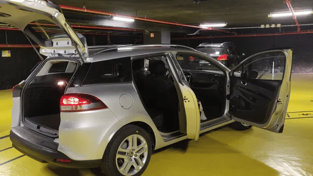 Renault Clio Estate ES061XP, 2017, Essence 95