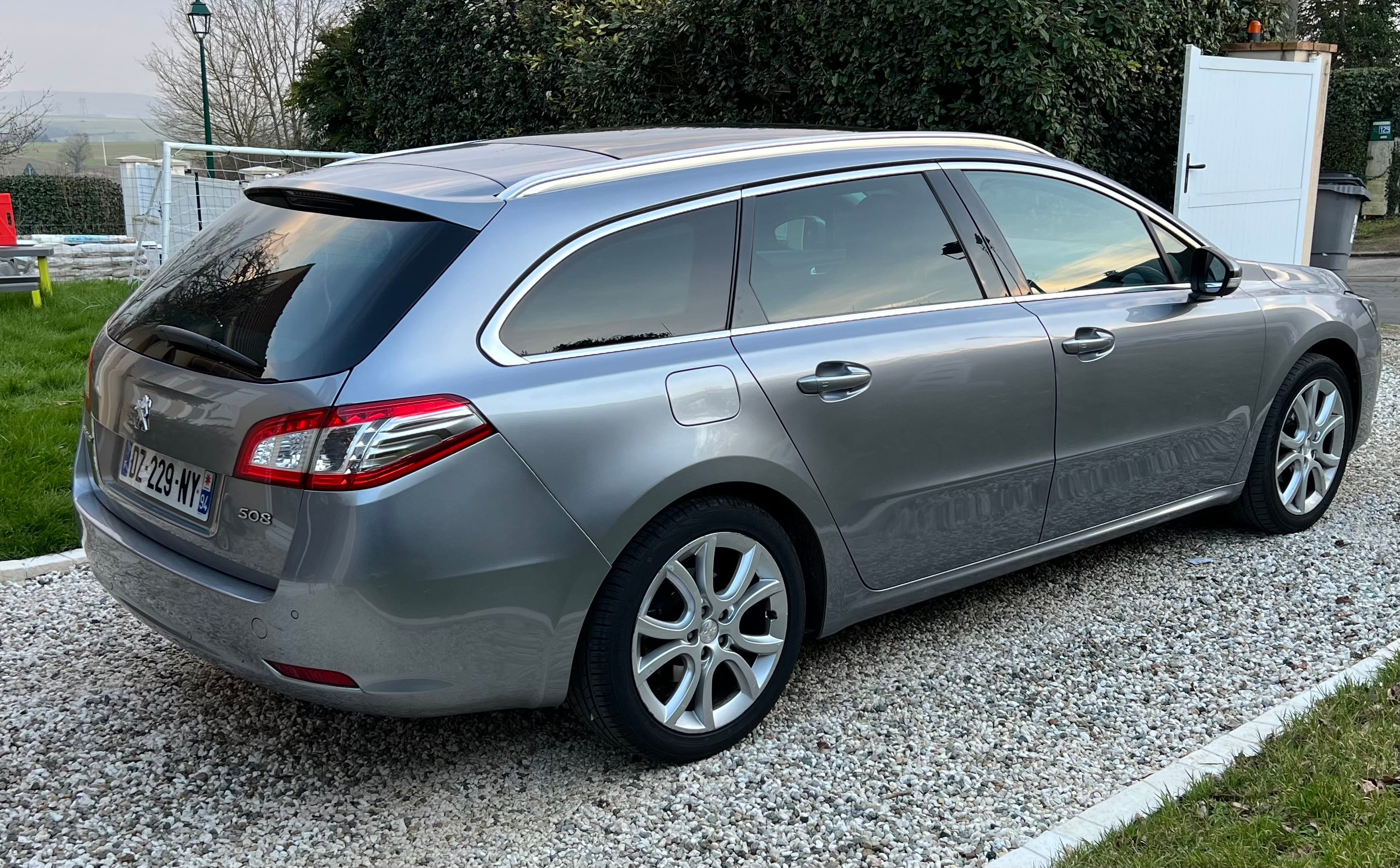 Peugeot 508 SW avec GPS
