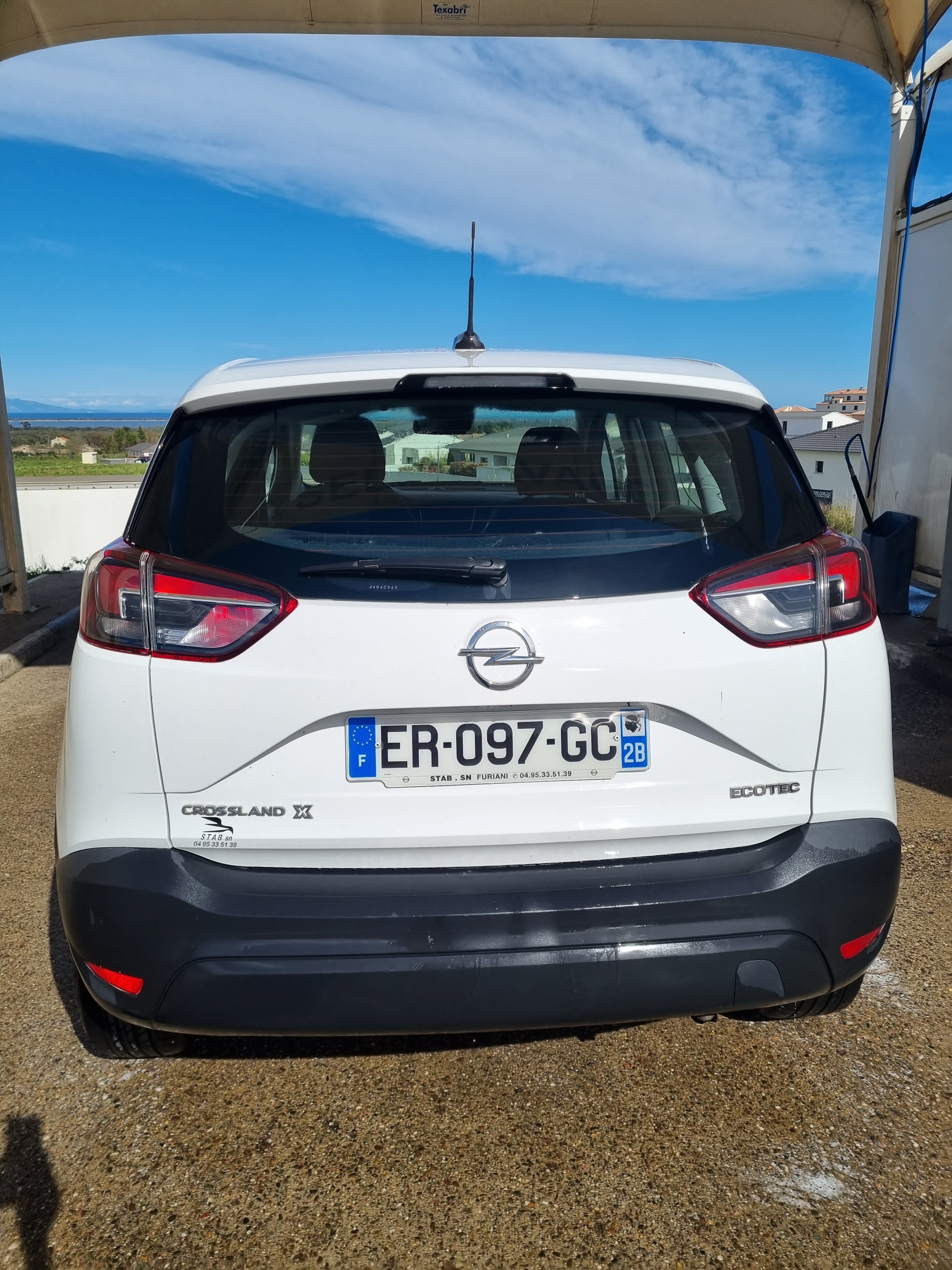 Opel Crossland avec Climatisation