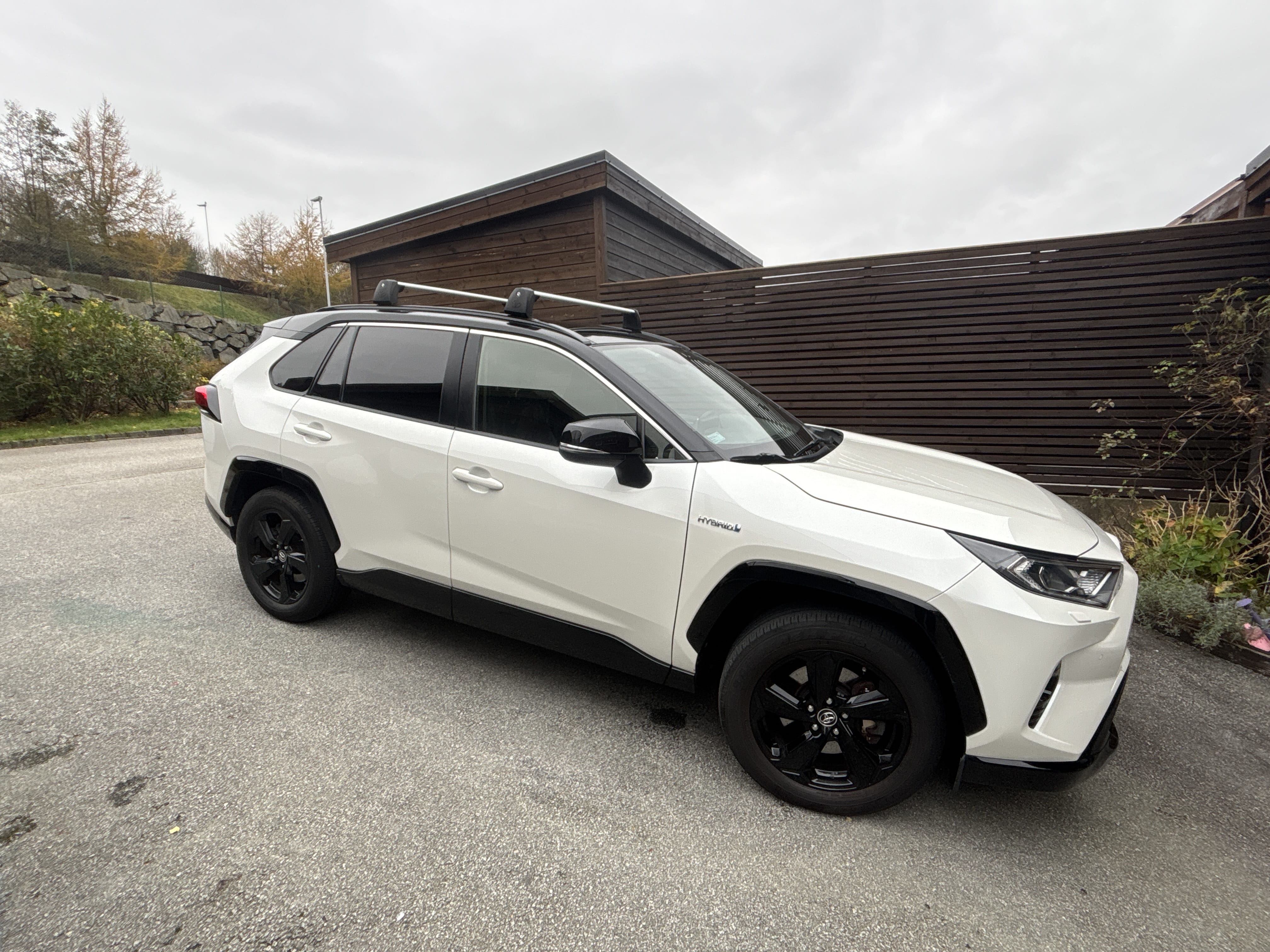 Toyota RAV 4 Hybrid med Aircondition