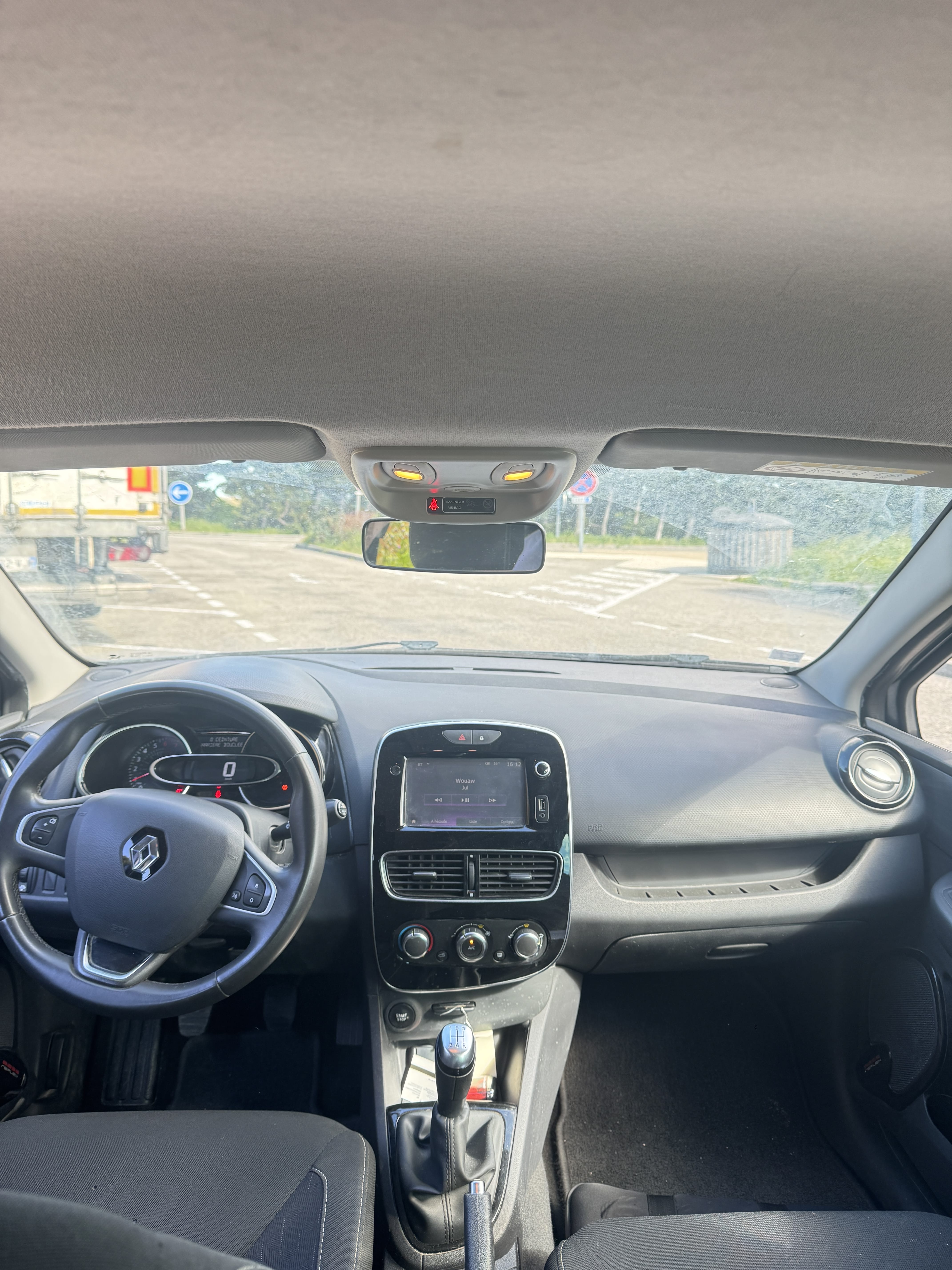 Renault Clio avec GPS