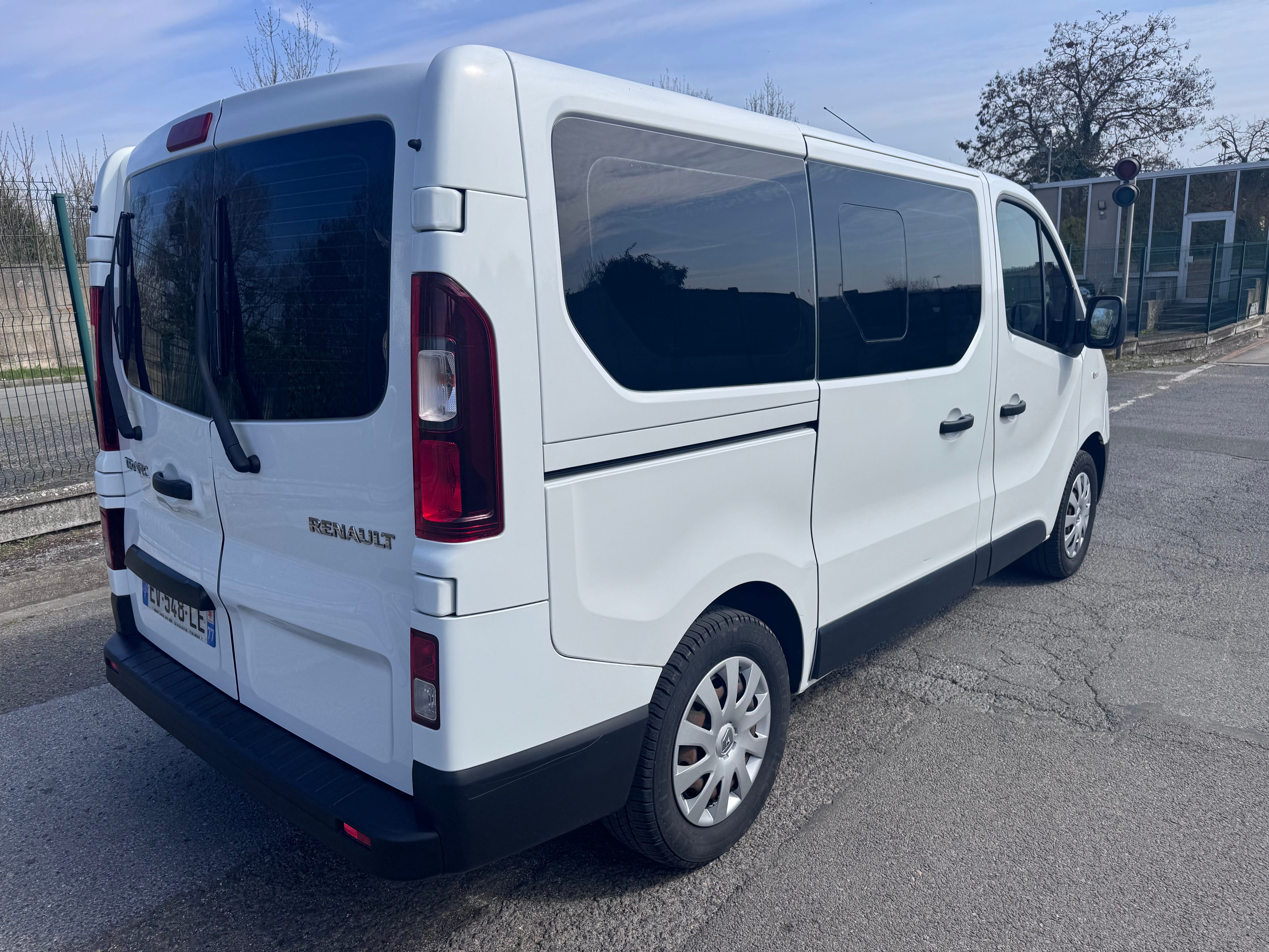 Renault Trafic Passenger avec Régulateur de vitesse