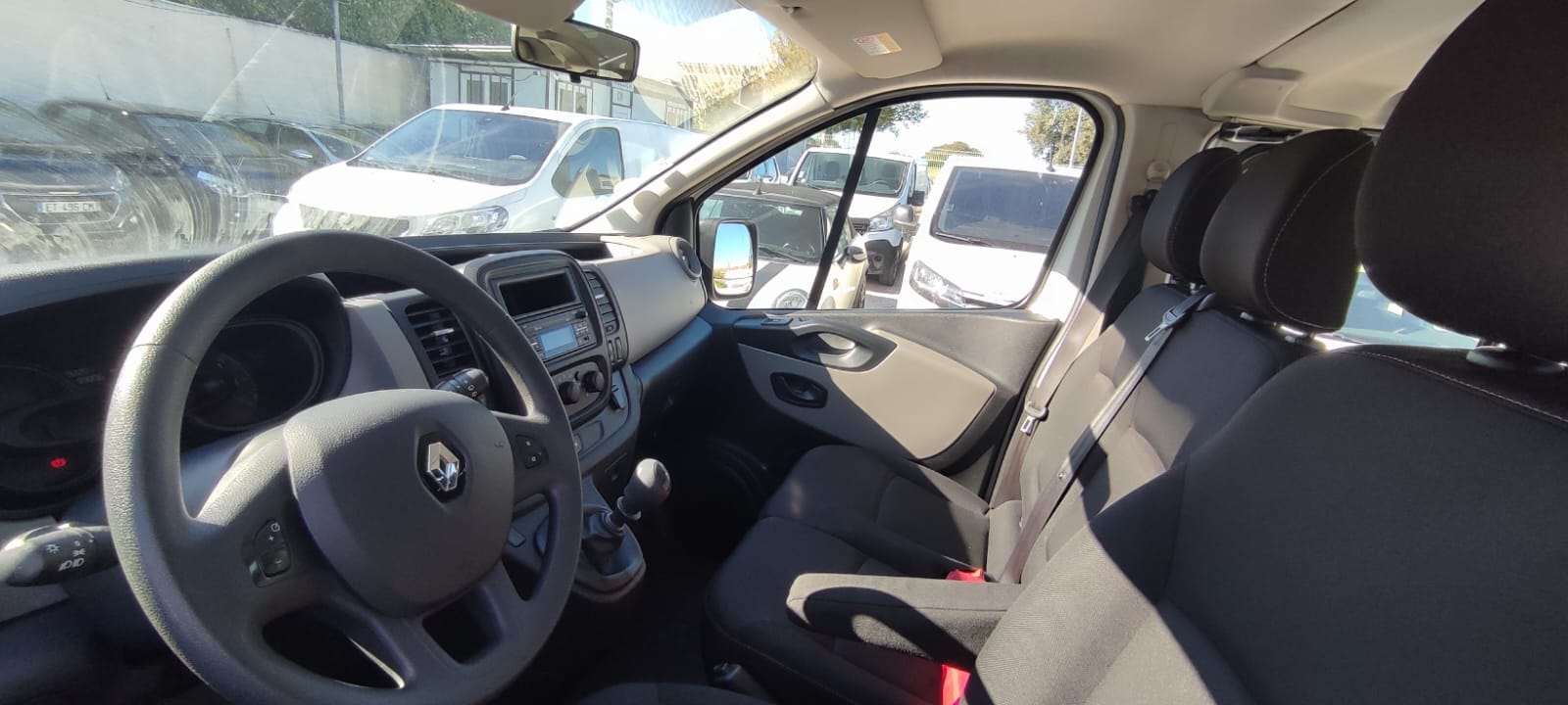 Renault Trafic Double Cabine avec Porte-vélos