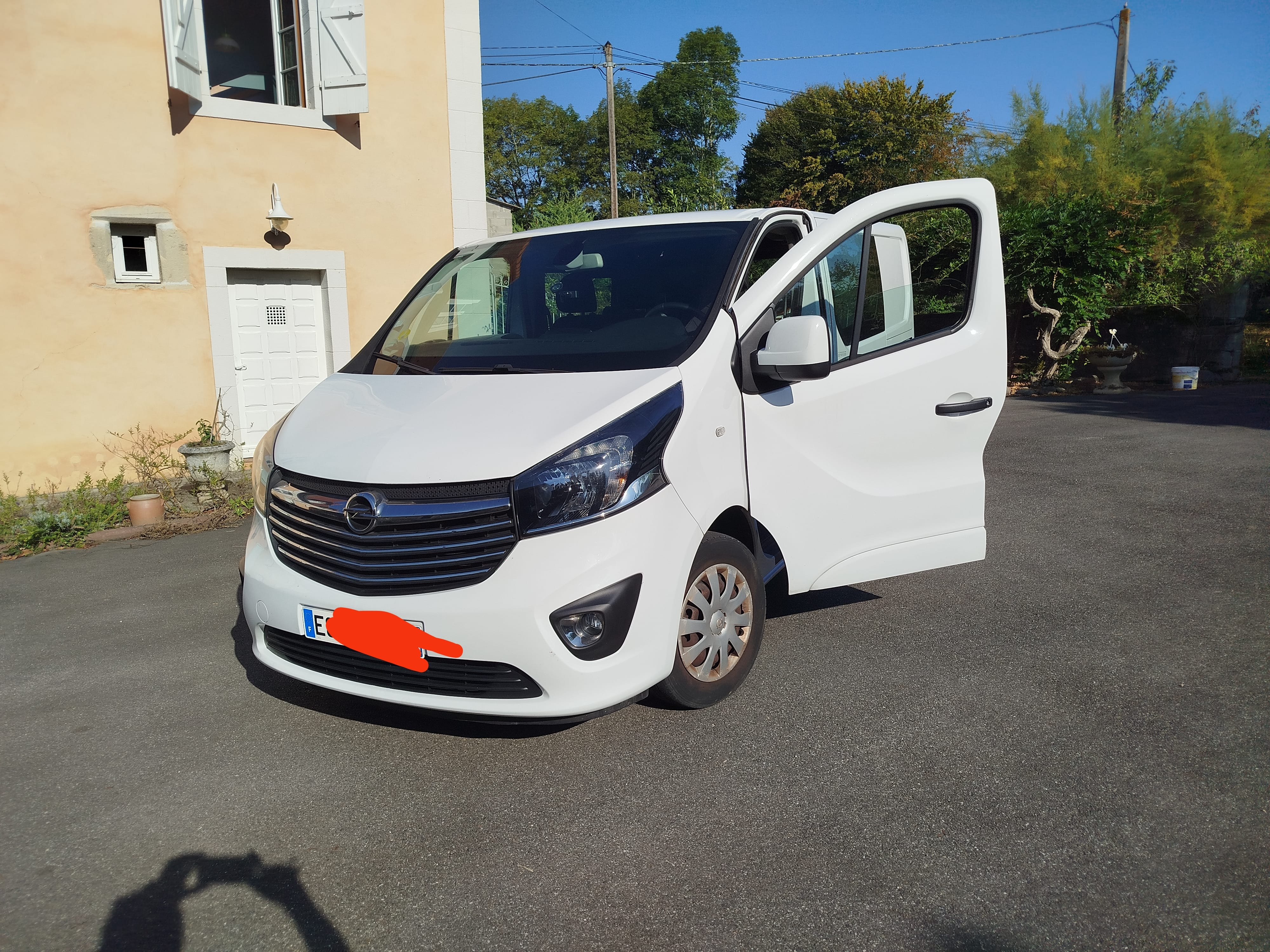 Opel Vivaro Combi, 2017, Diesel, 6 places
