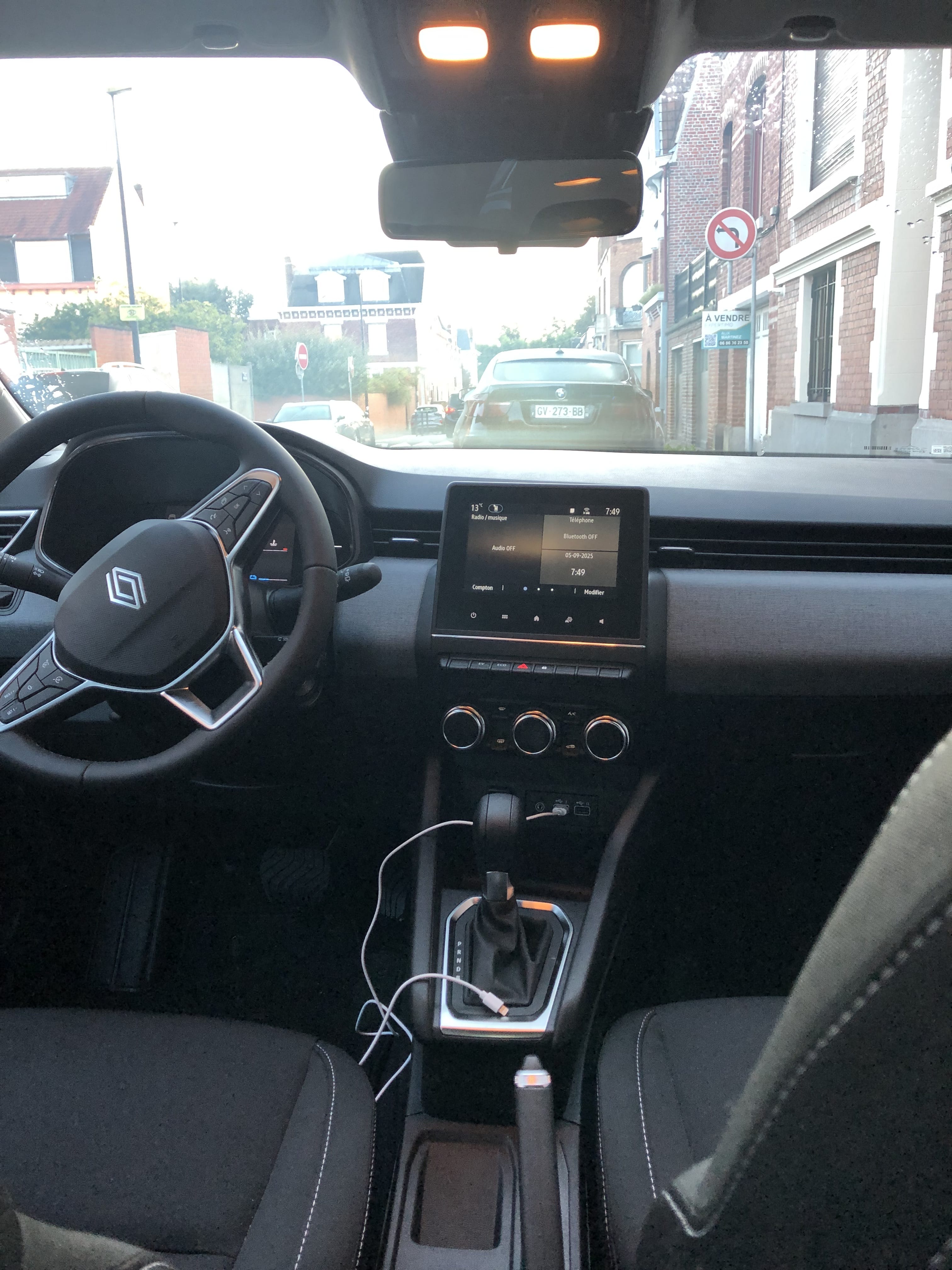 Renault Clio E-tech avec GPS