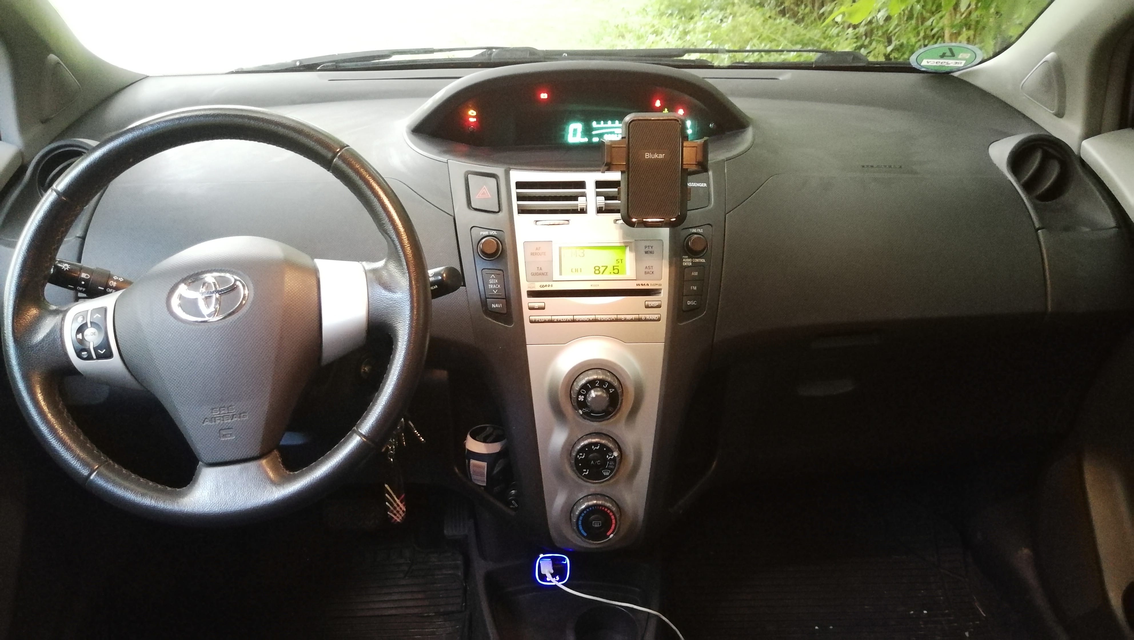 Toyota Yaris 1.3 mit Bluetooth-Audio