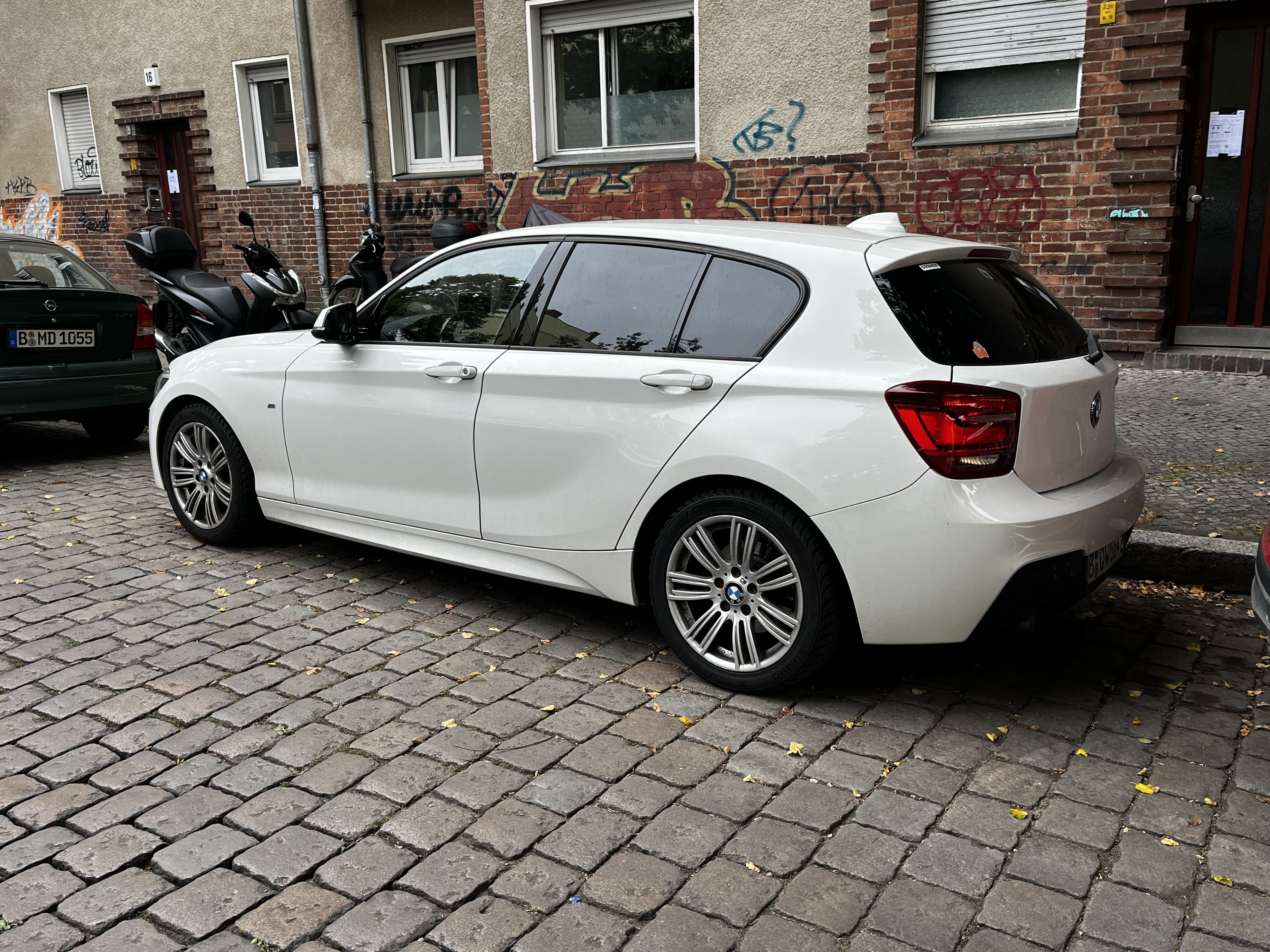 BMW 1er M Sport mit Navigationsgerät