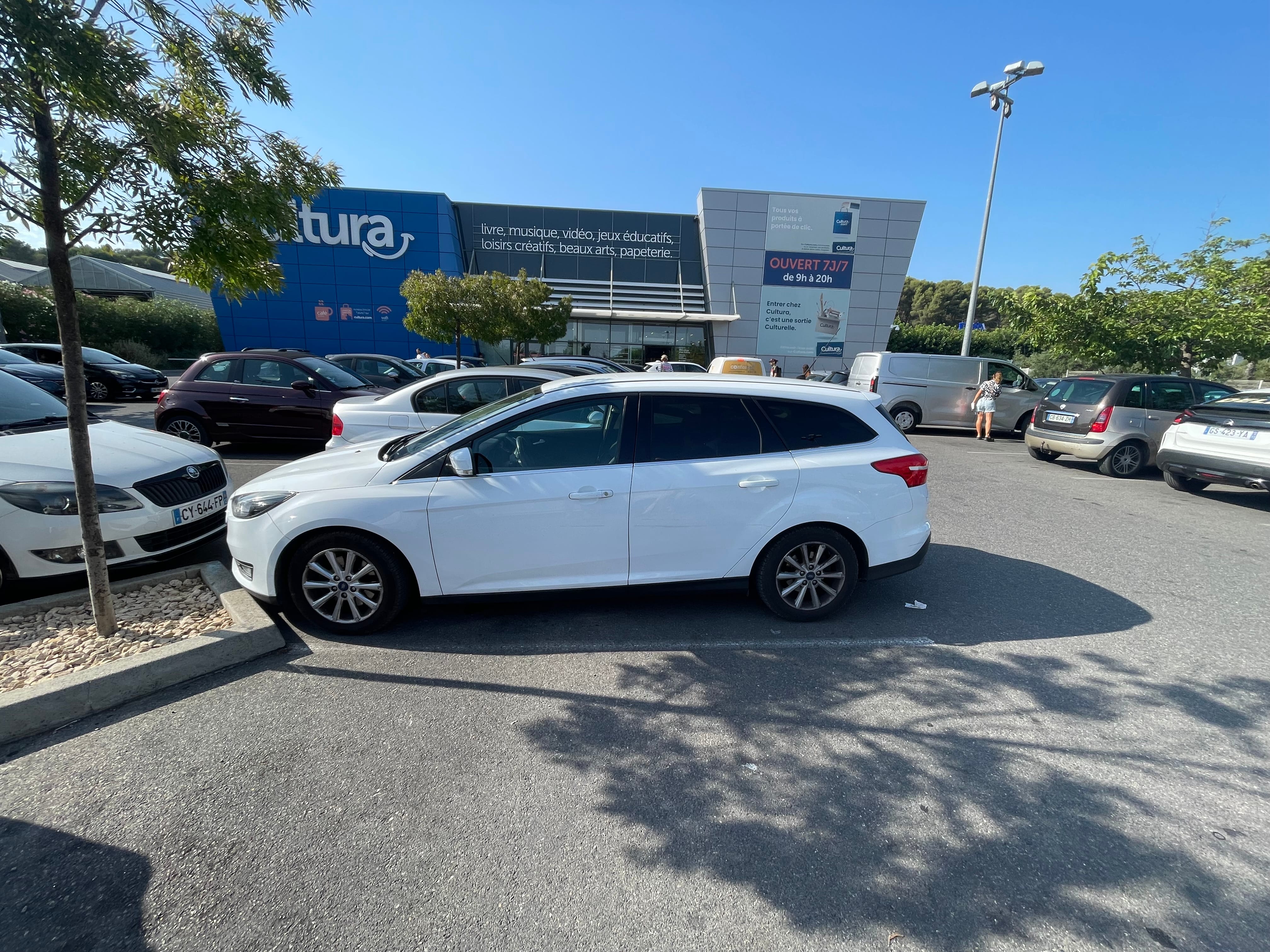 Ford Focus SW avec Climatisation