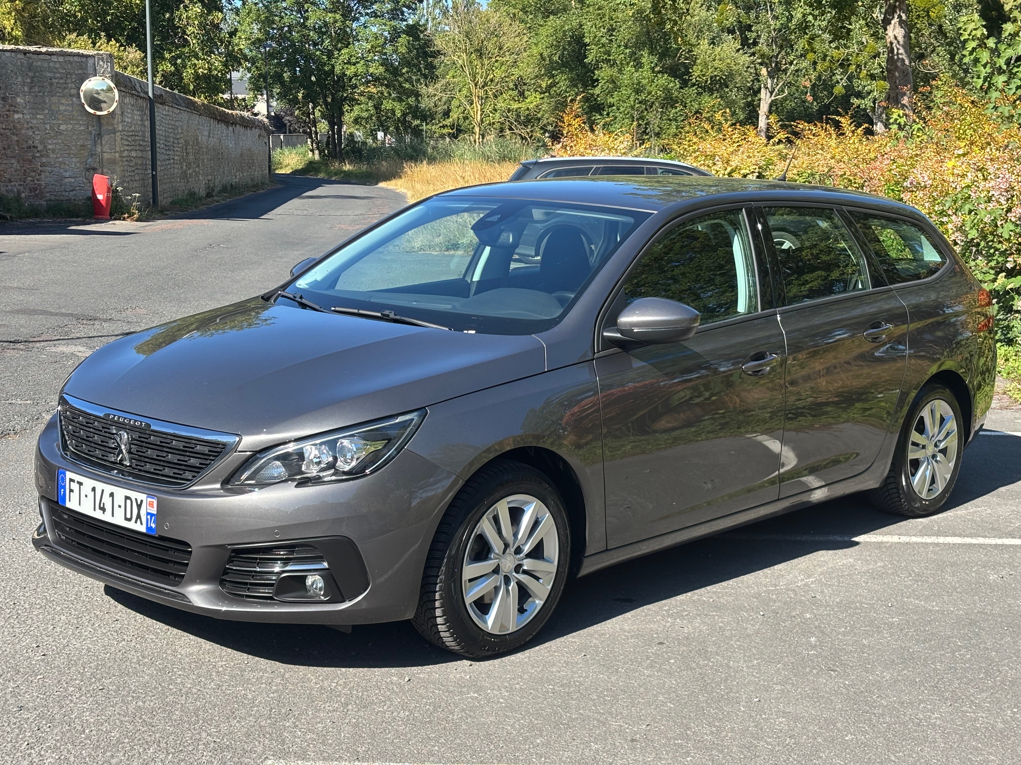 Peugeot 308 SW avec Android Auto