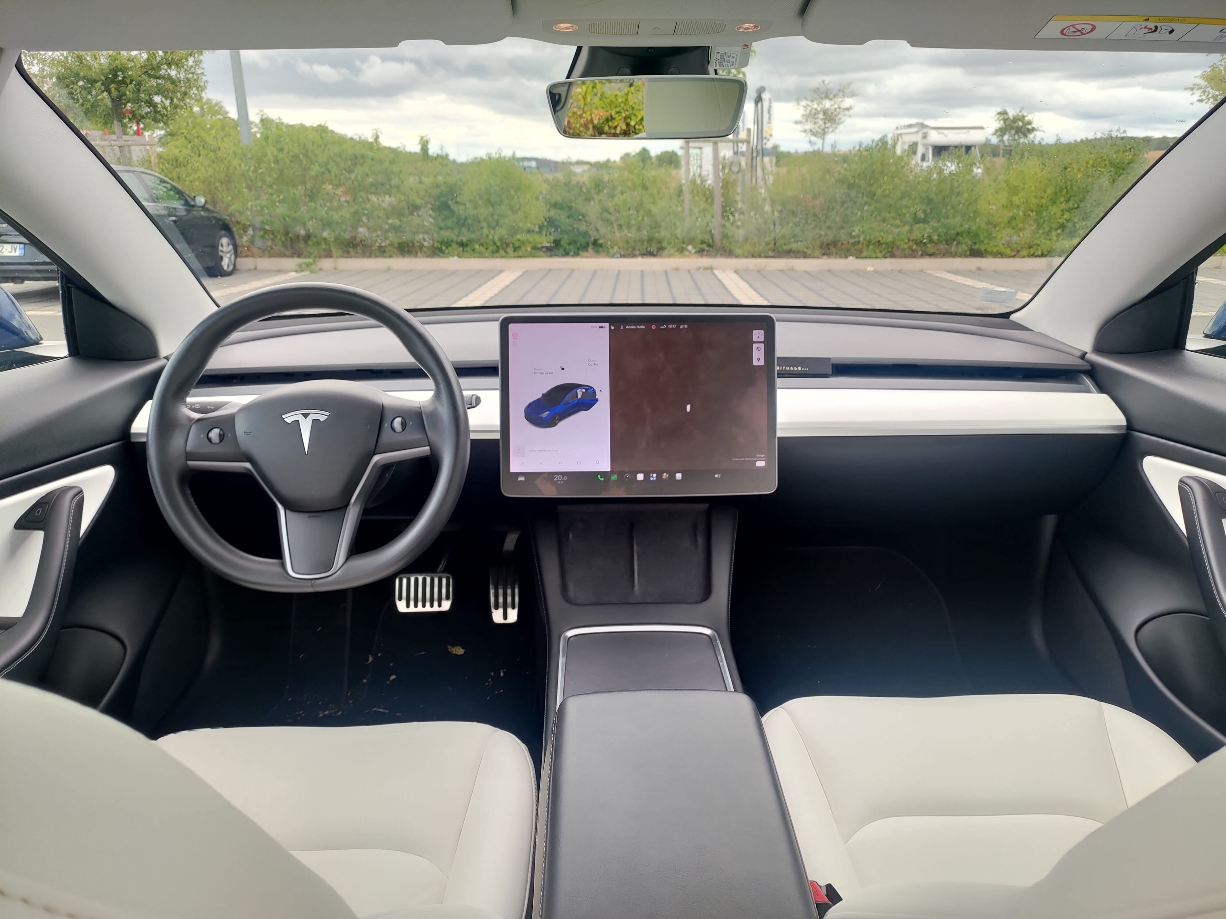 Tesla Model 3 Long Range avec GPS