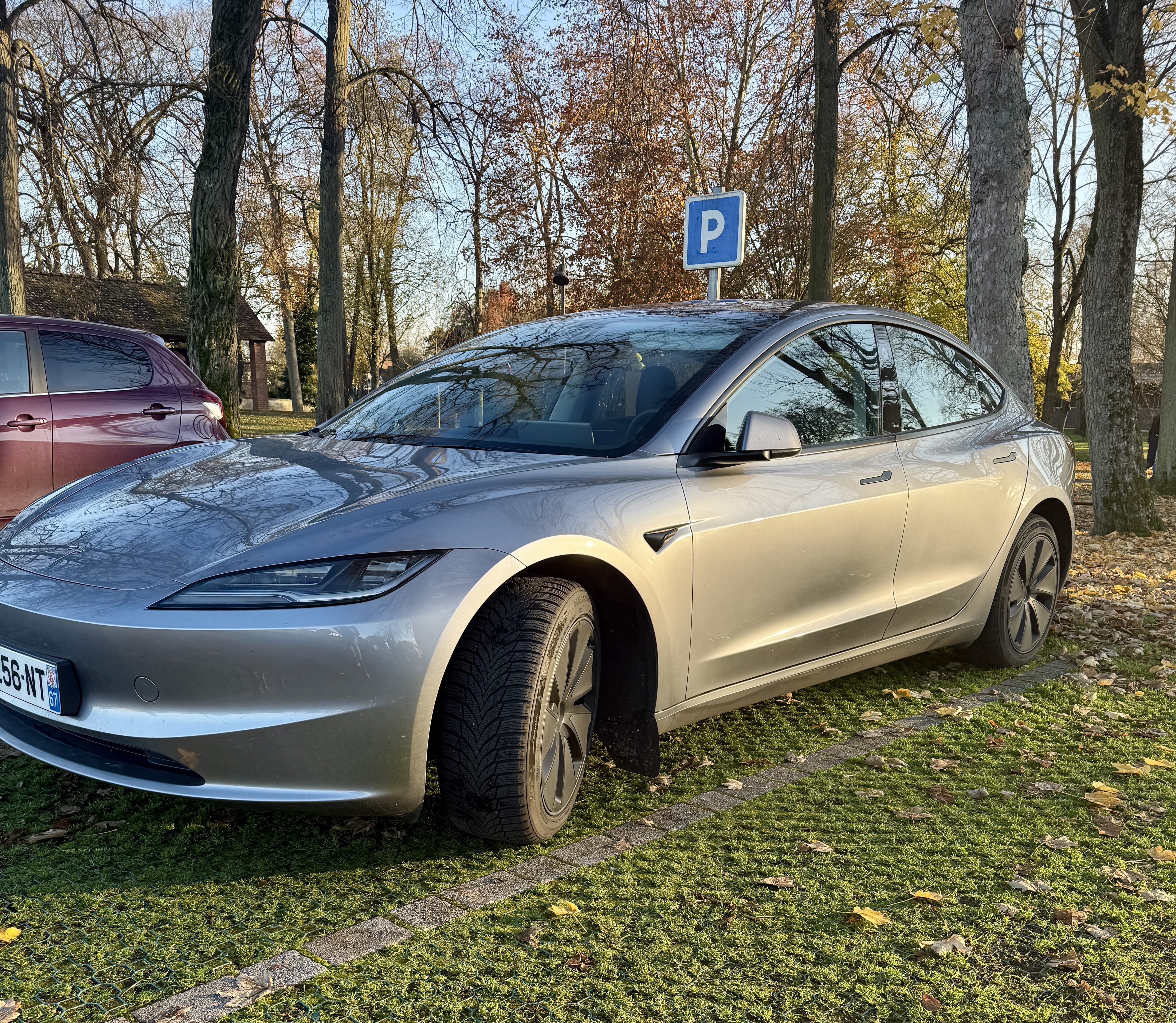 Tesla Model 3, 2024, Électrique, automatique