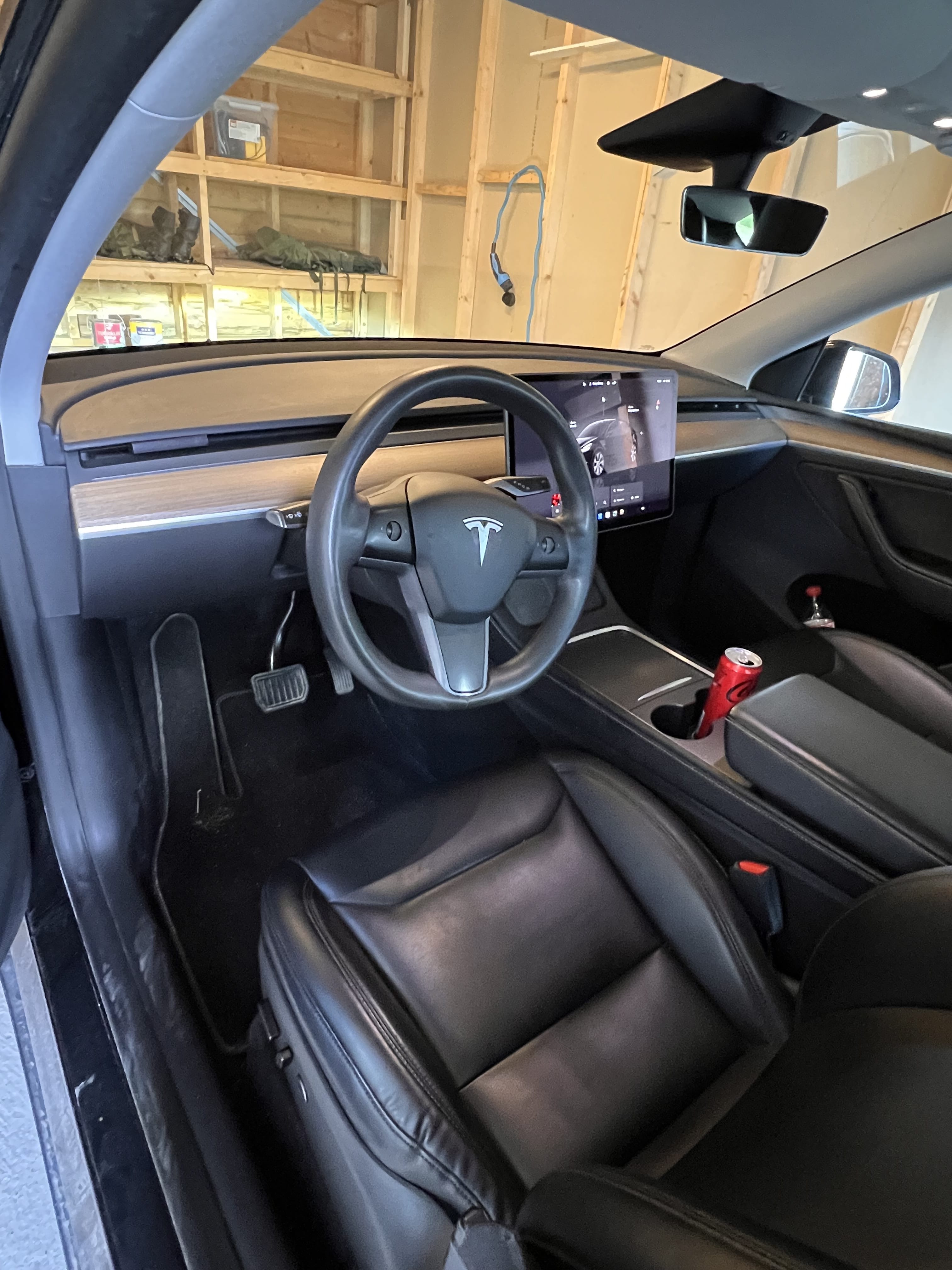 Tesla Model Y Long Range med GPS