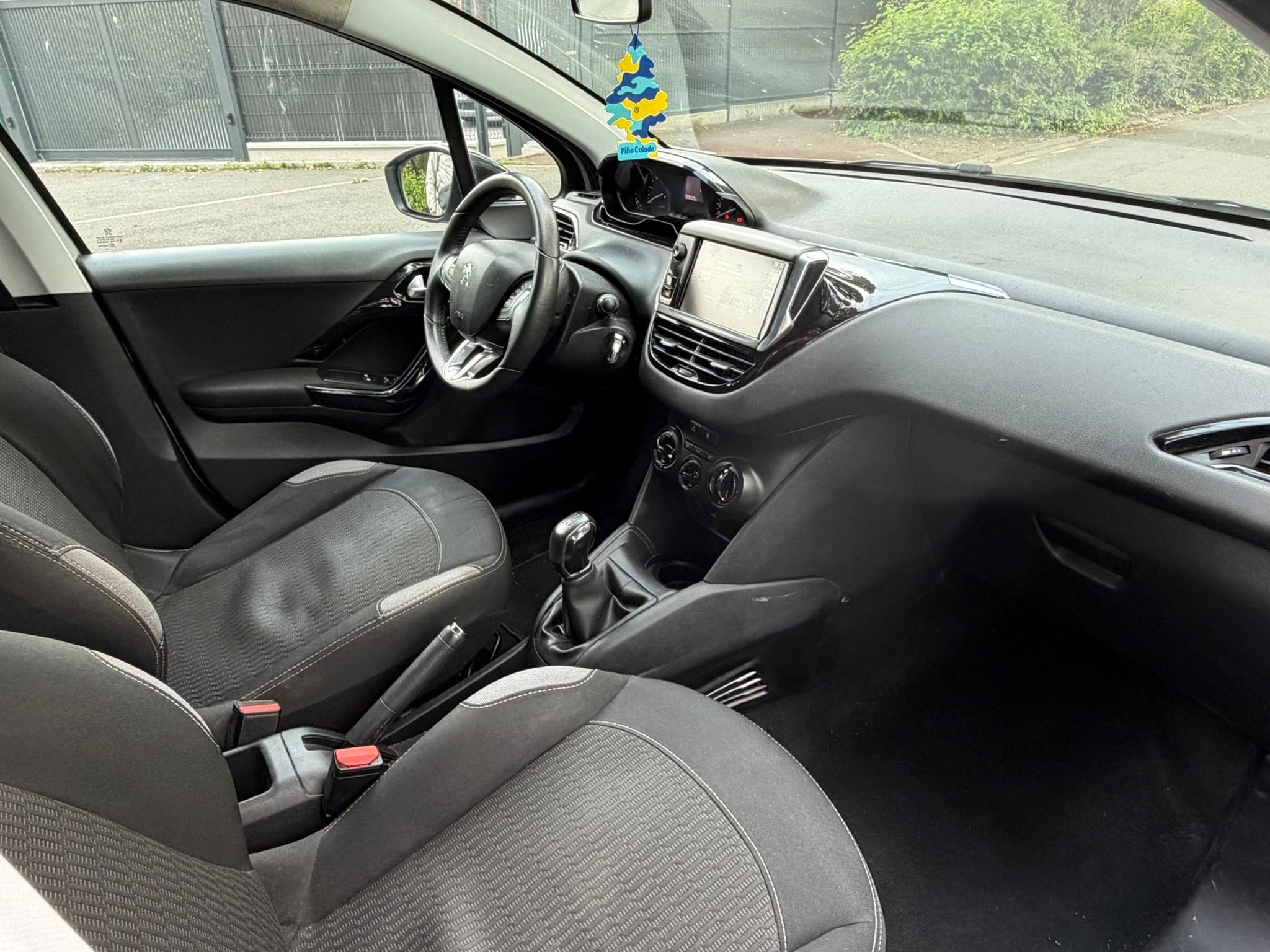 Peugeot 208 avec Régulateur de vitesse