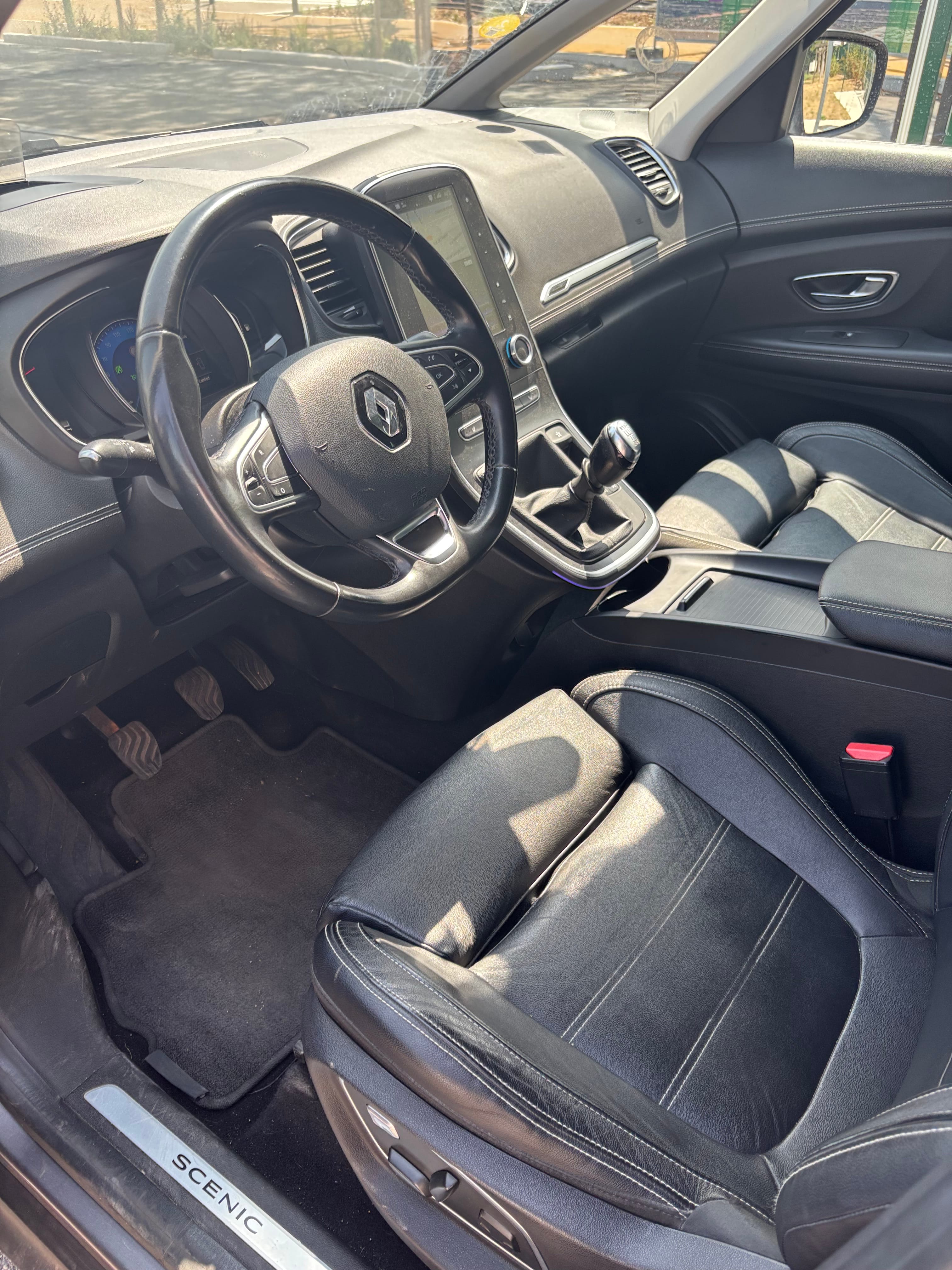 Renault Scenic avec GPS