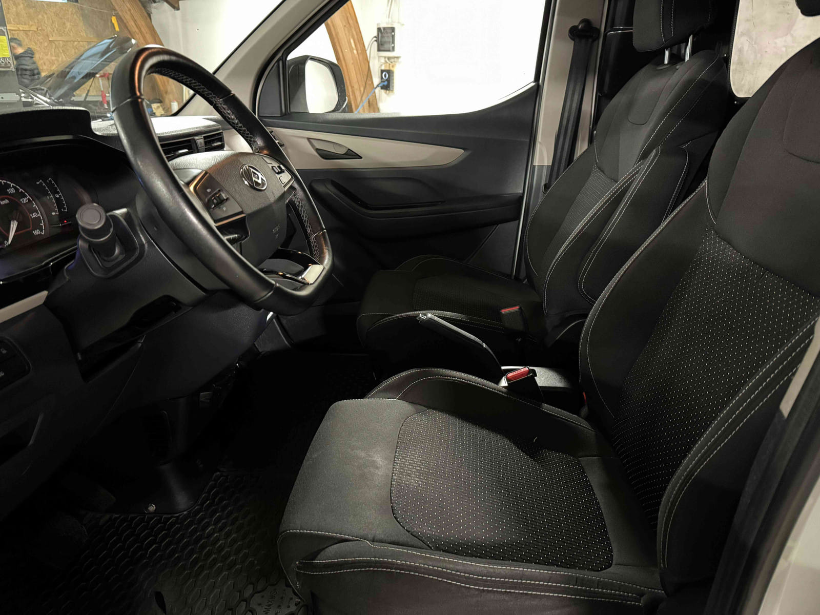 Maxus eDeliver 3 med Bluetooth audio