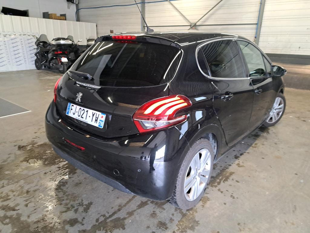 Peugeot 208 avec Climatisation