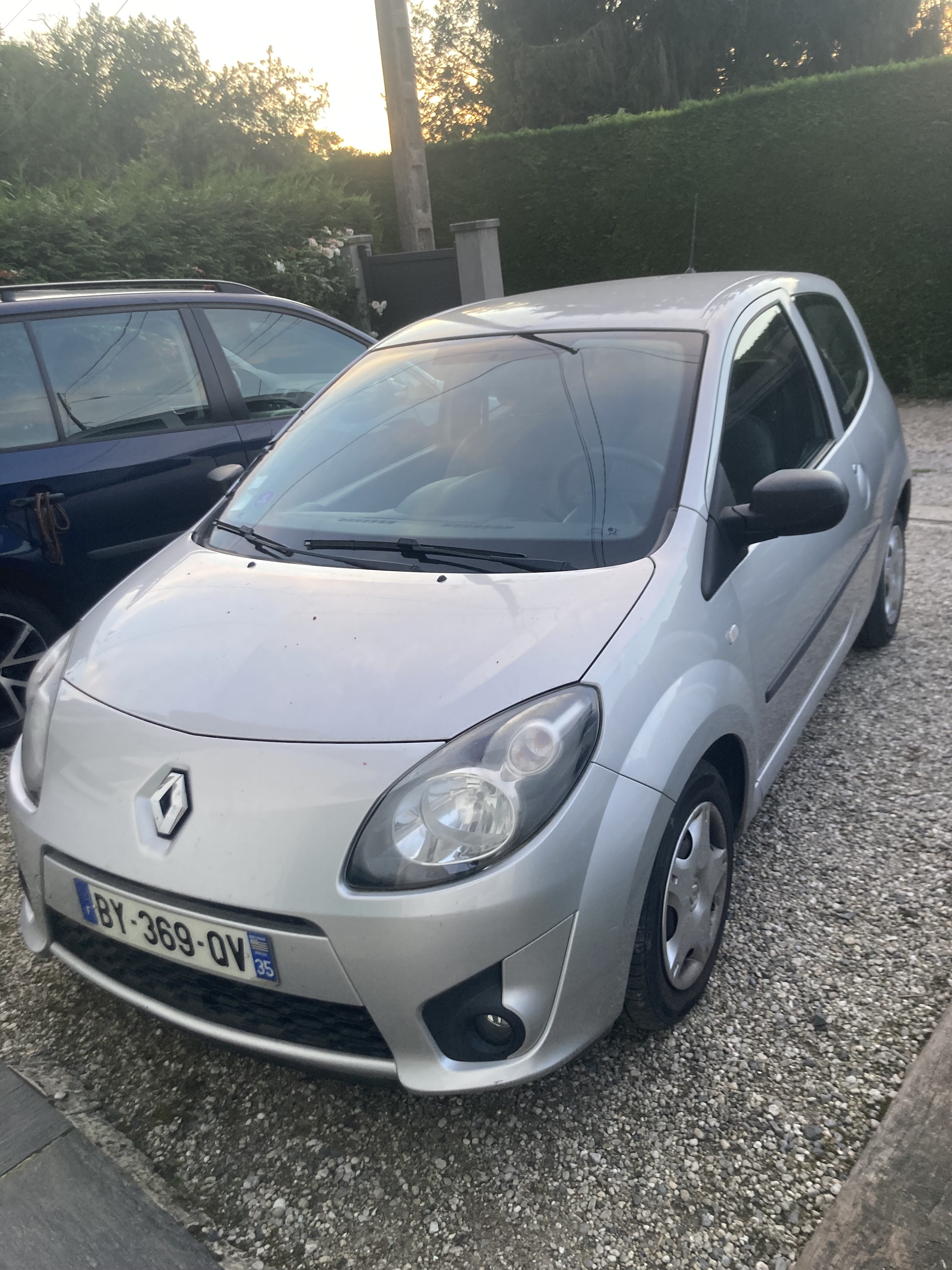 Renault Twingo II, 2011, Essence 95