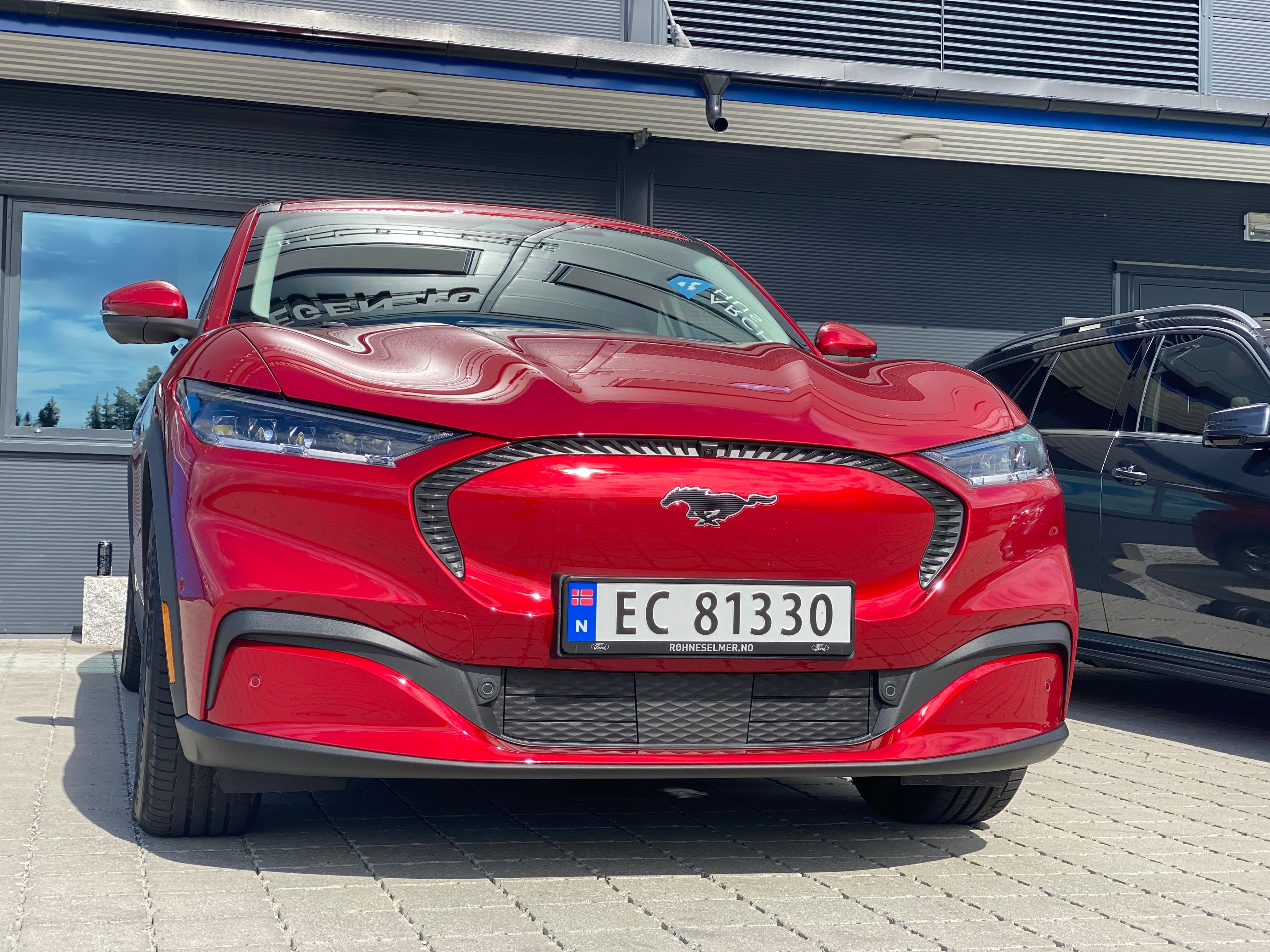 Ford Mustang Mach-E mit Navigationsgerät