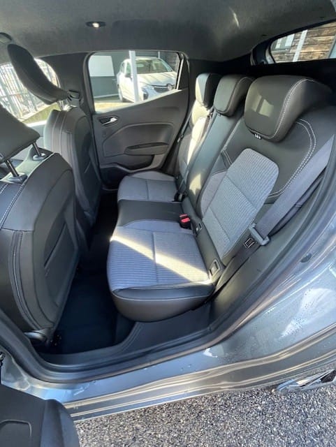 Renault Clio avec Régulateur de vitesse