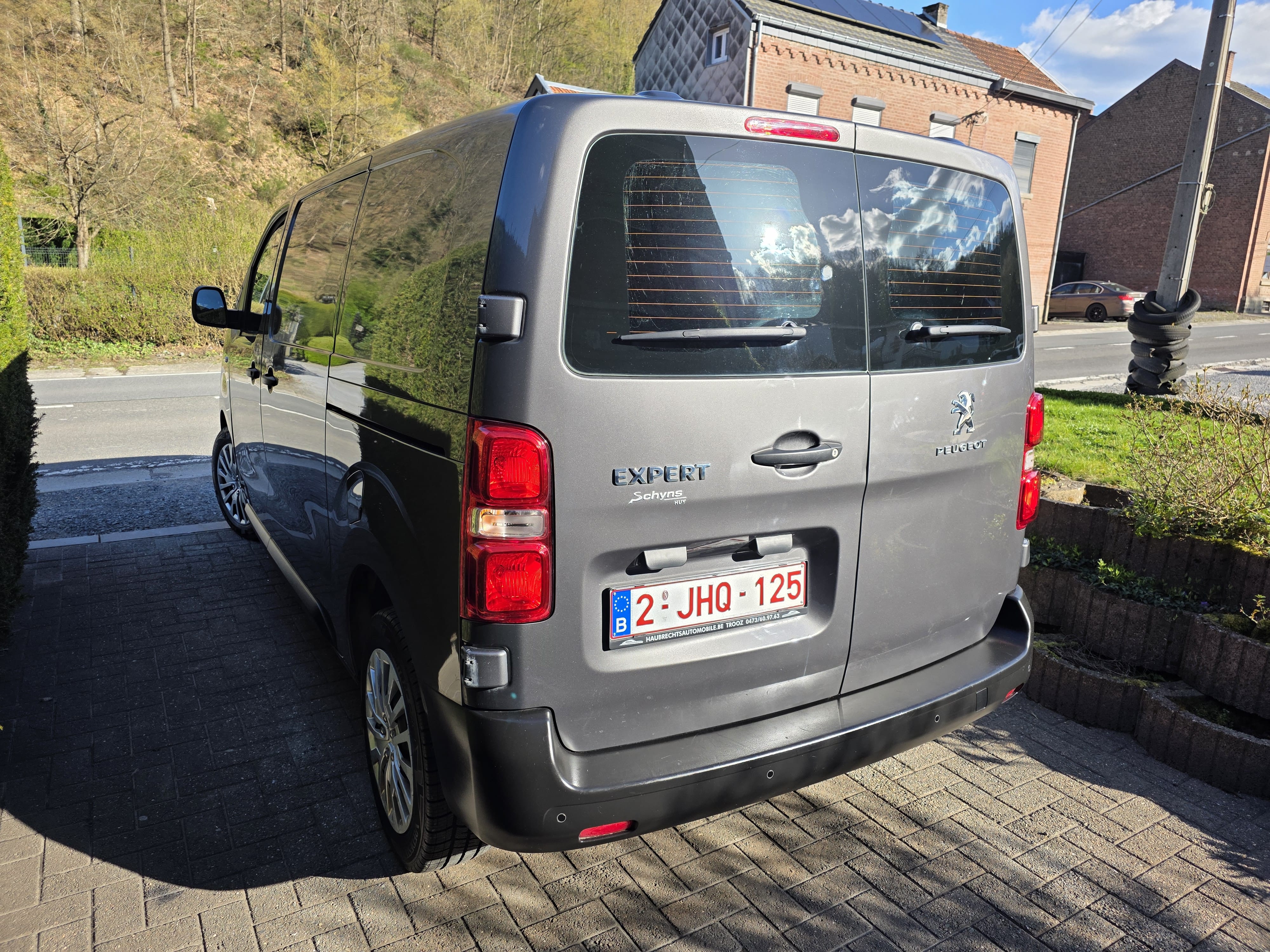Peugeot Expert 2.0 HDi 120Ch met GPS